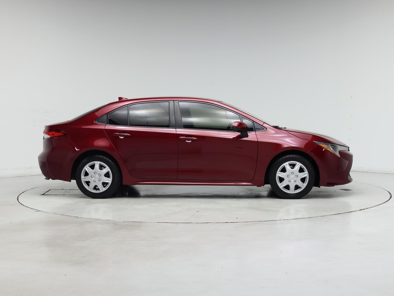 2022 Toyota Corolla LE - Photo 8