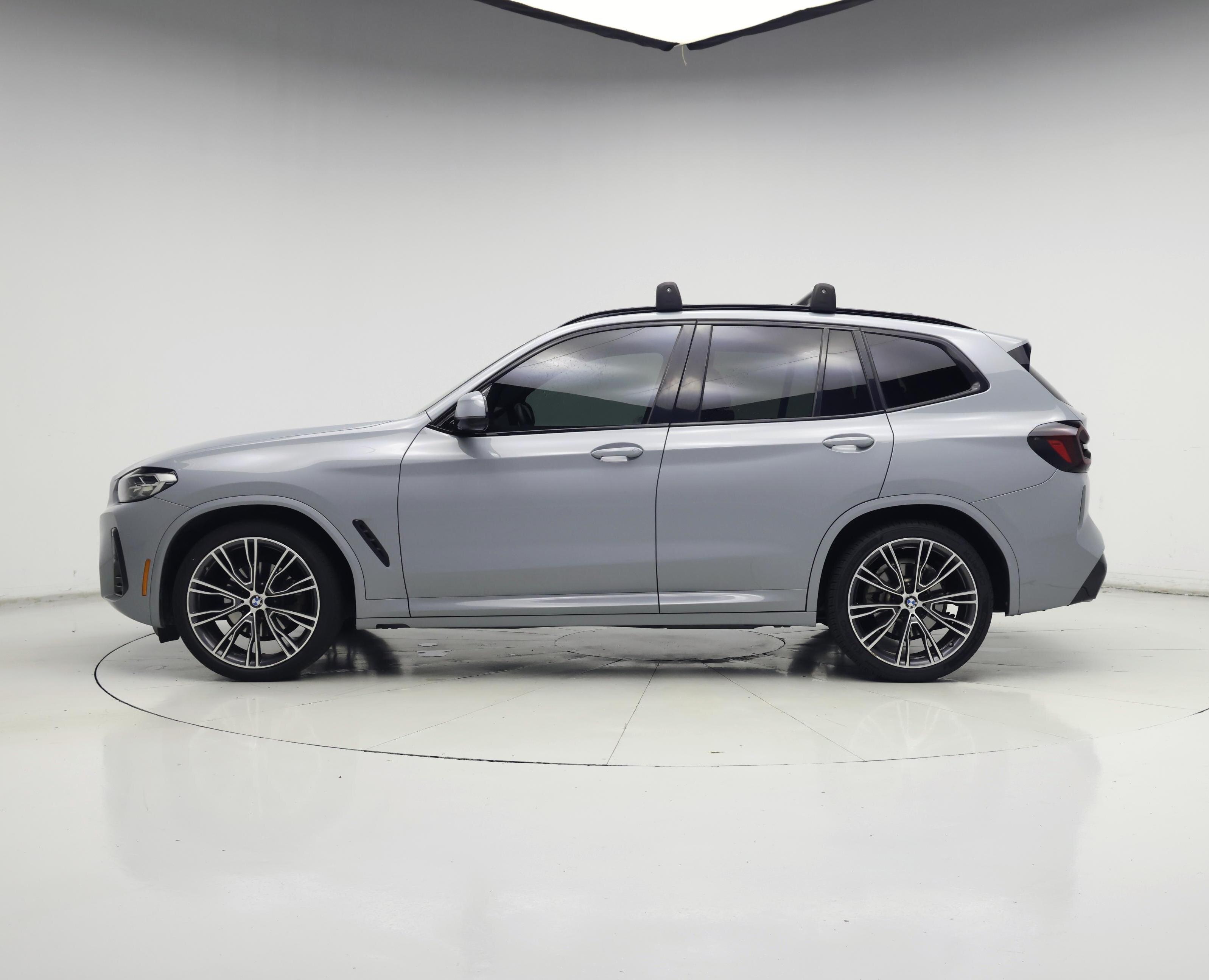Thumbnail: 2022 BMW X3 - 3