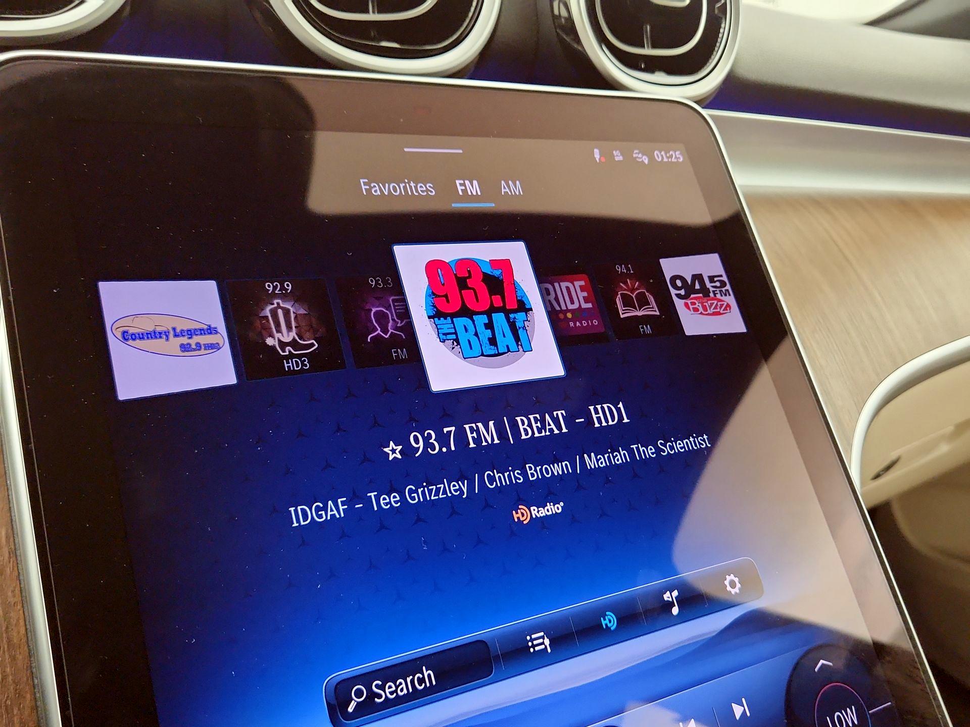 Thumbnail: 2025 Mercedes-Benz C-Class - 15