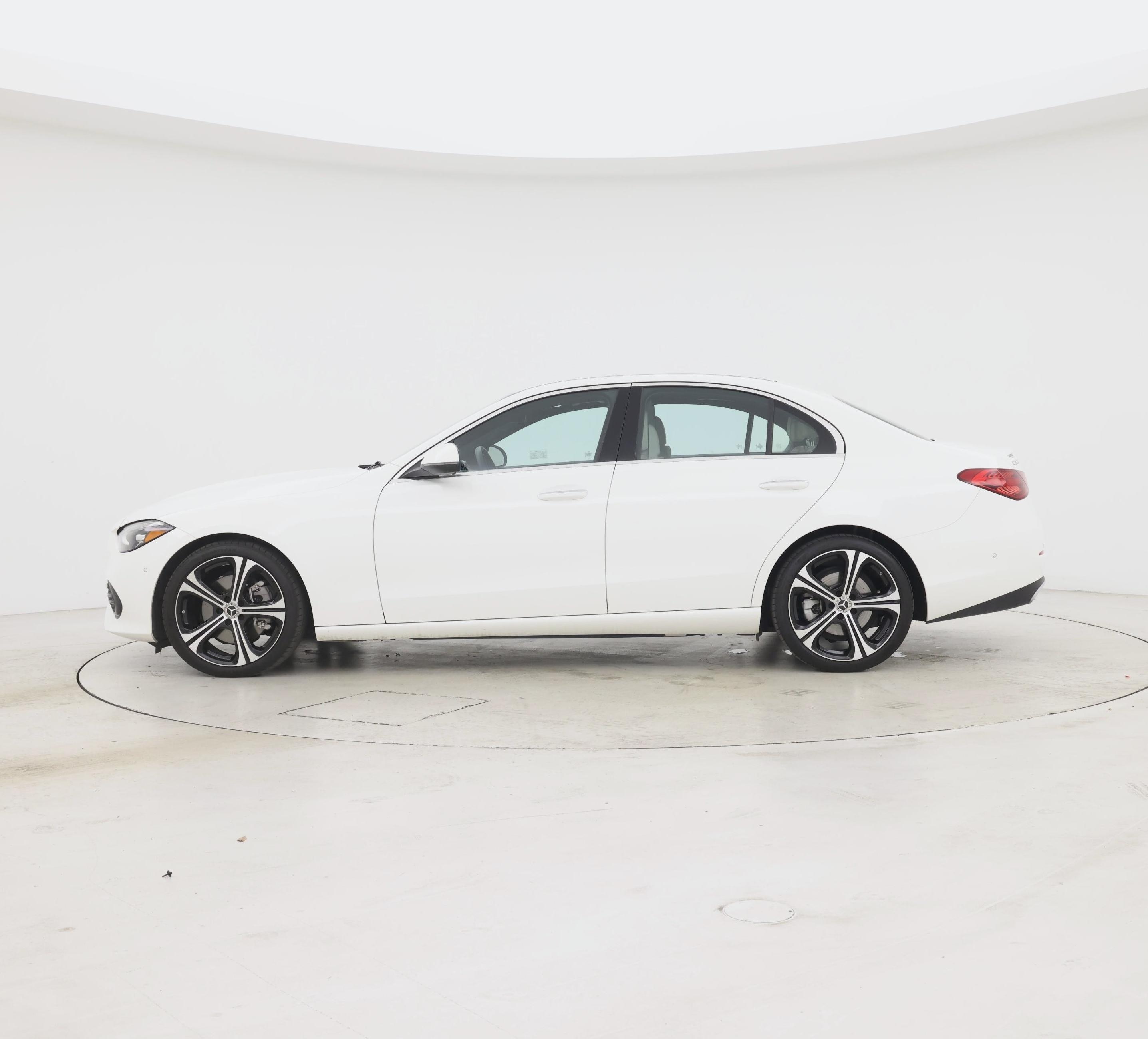Thumbnail: 2025 Mercedes-Benz C-Class - 3