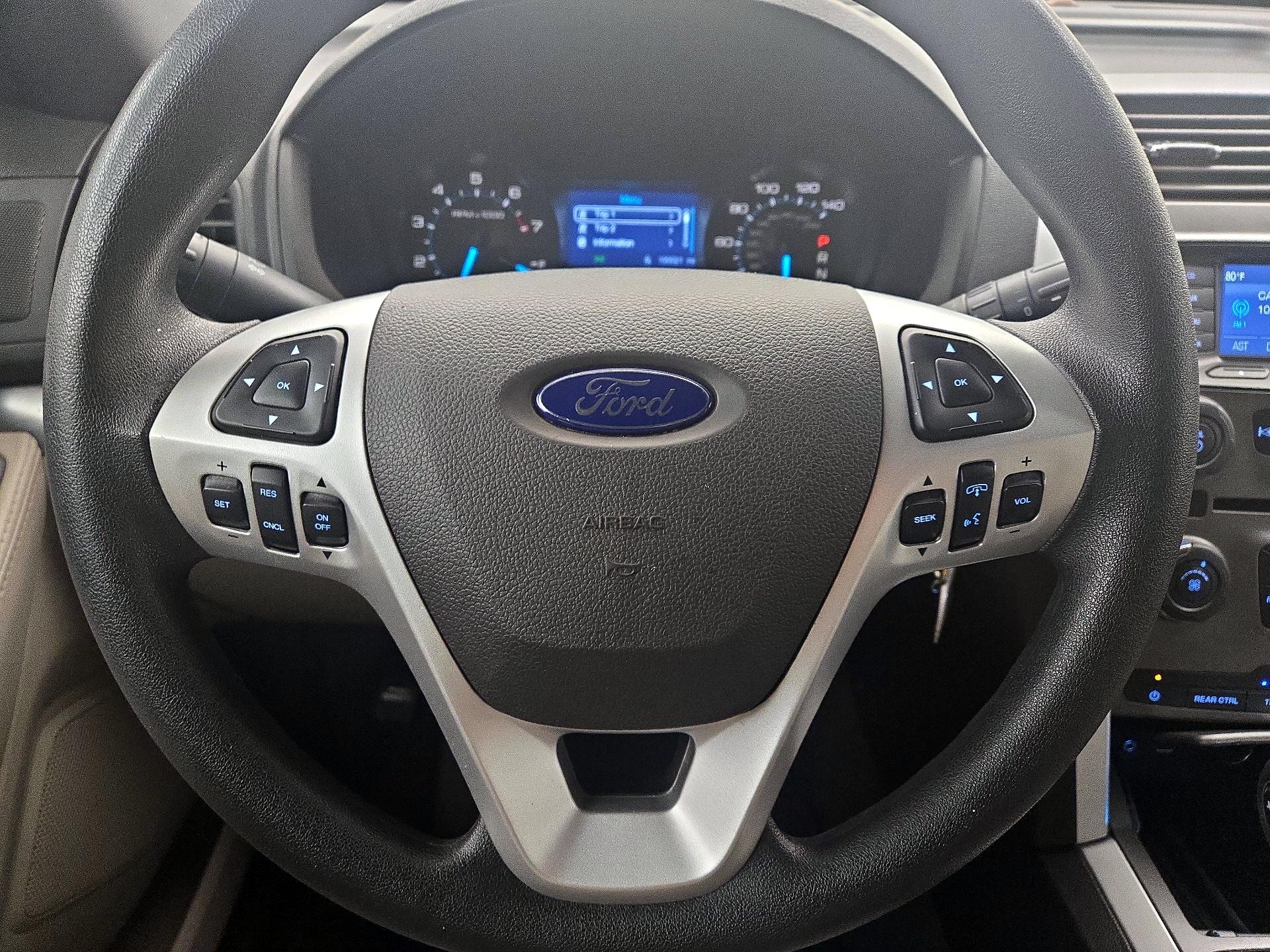 Thumbnail: 2014 Ford Explorer - 10