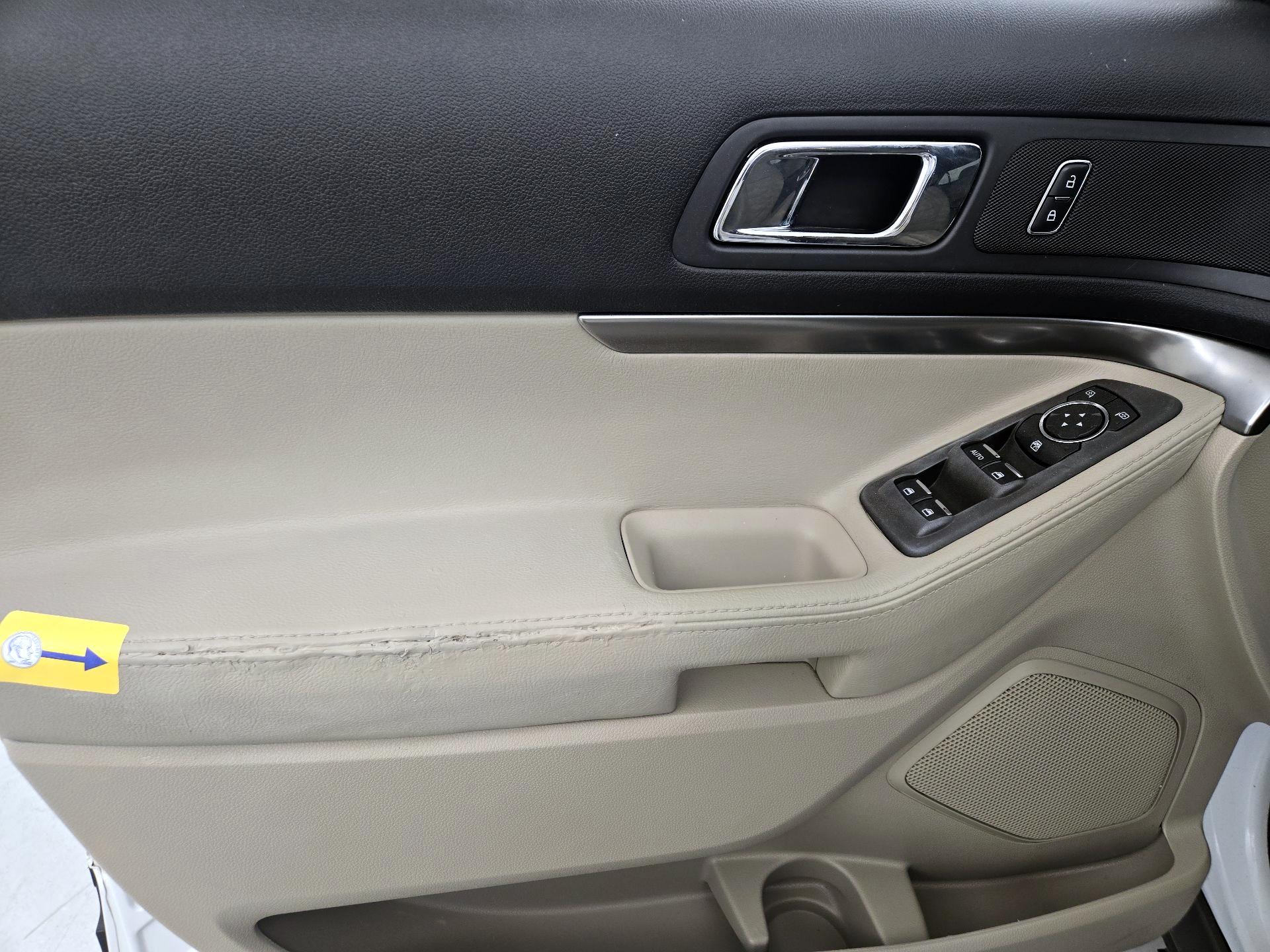 Thumbnail: 2014 Ford Explorer - 12