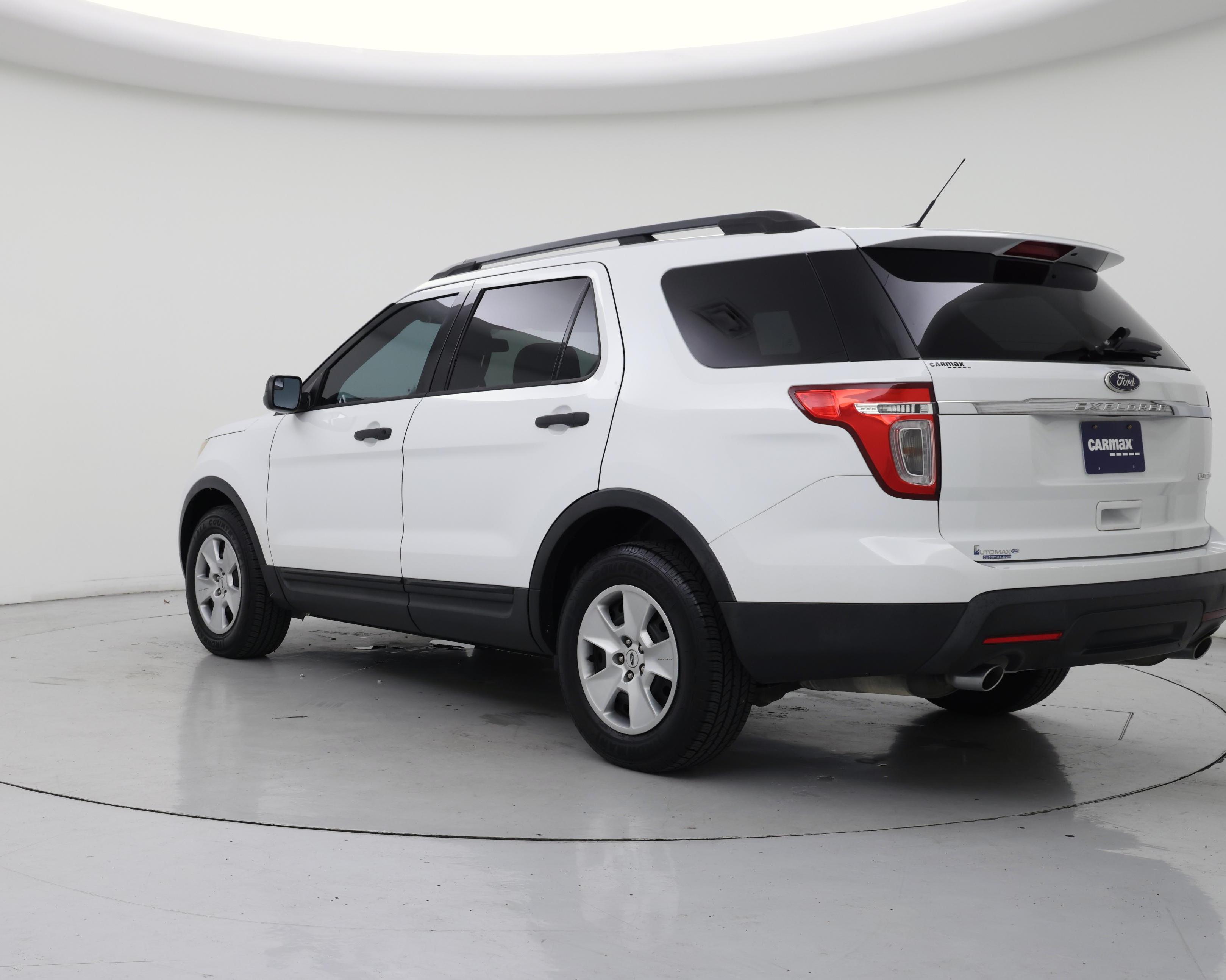 Thumbnail: 2014 Ford Explorer - 2