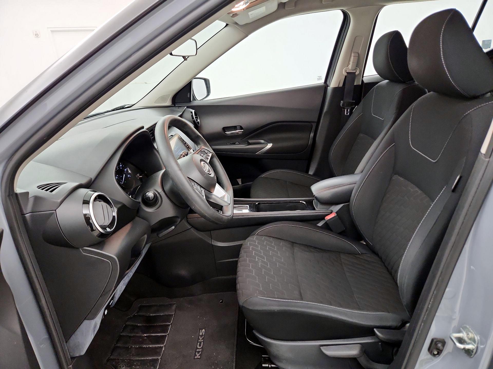 Thumbnail: 2022 Nissan Kicks - 9