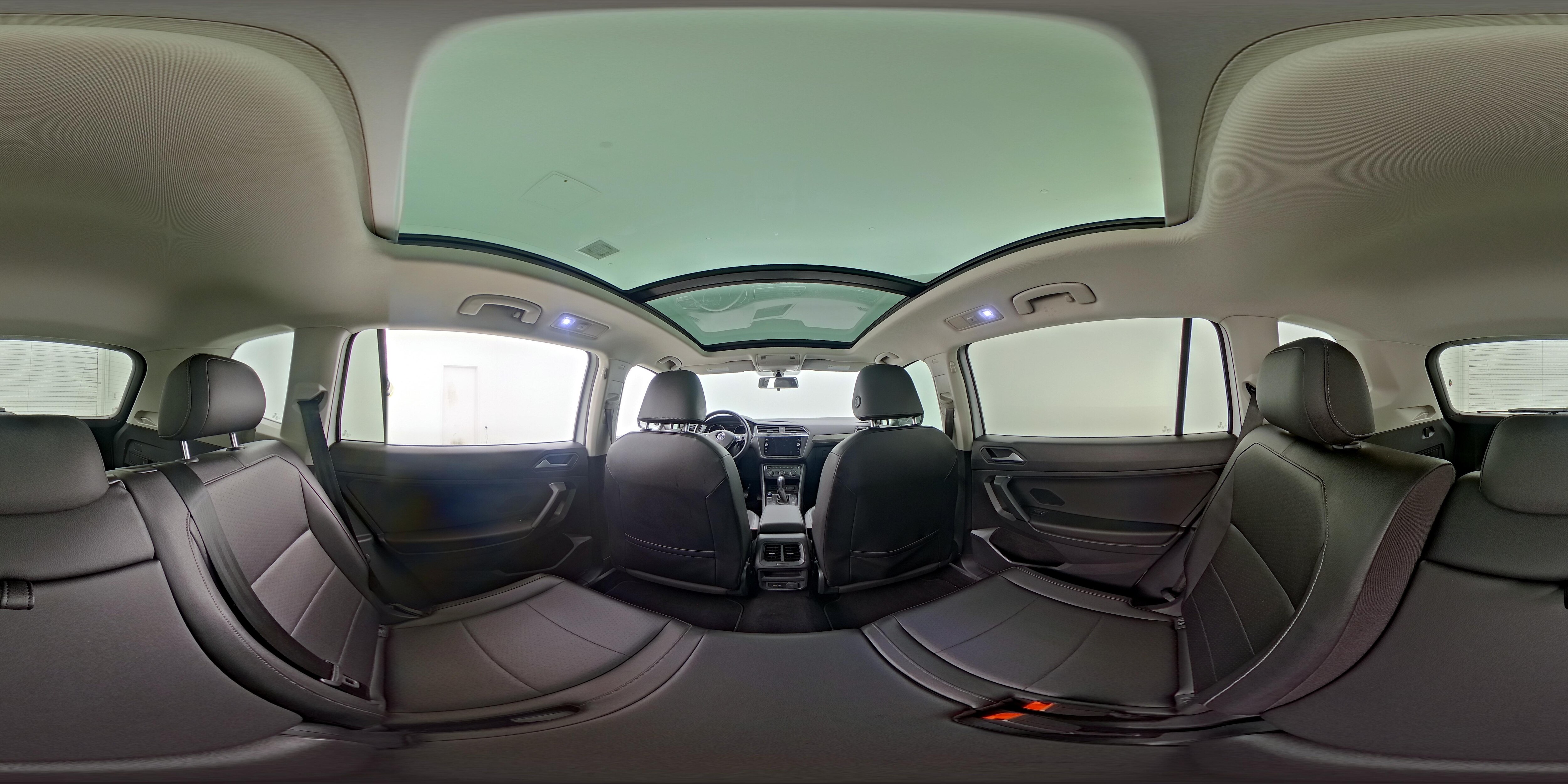 2019 Volkswagen Tiguan SE - Photo 26