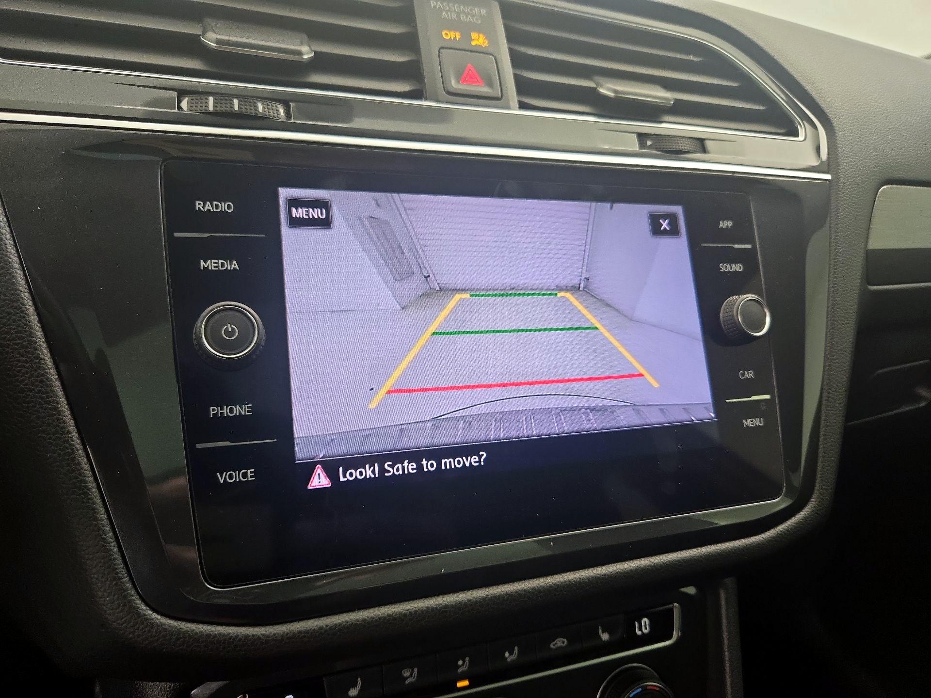 Thumbnail: 2019 Volkswagen Tiguan - 14