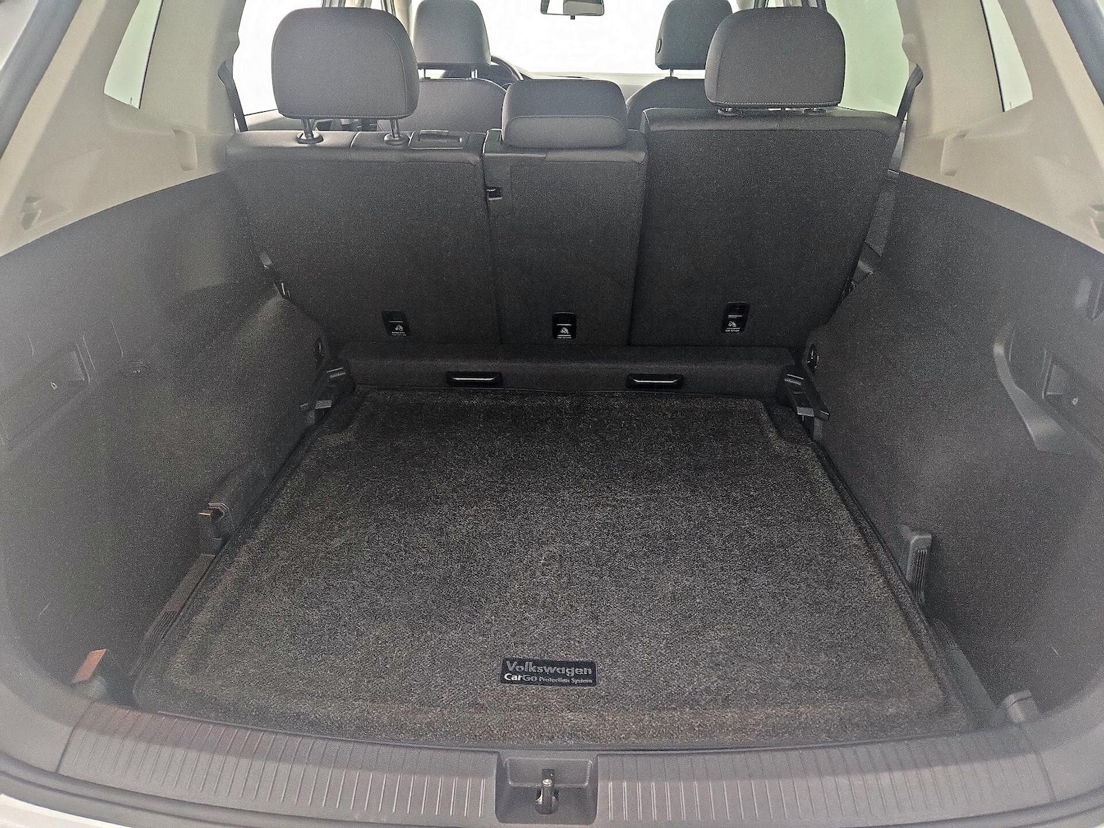 2019 Volkswagen Tiguan SE - Photo 22