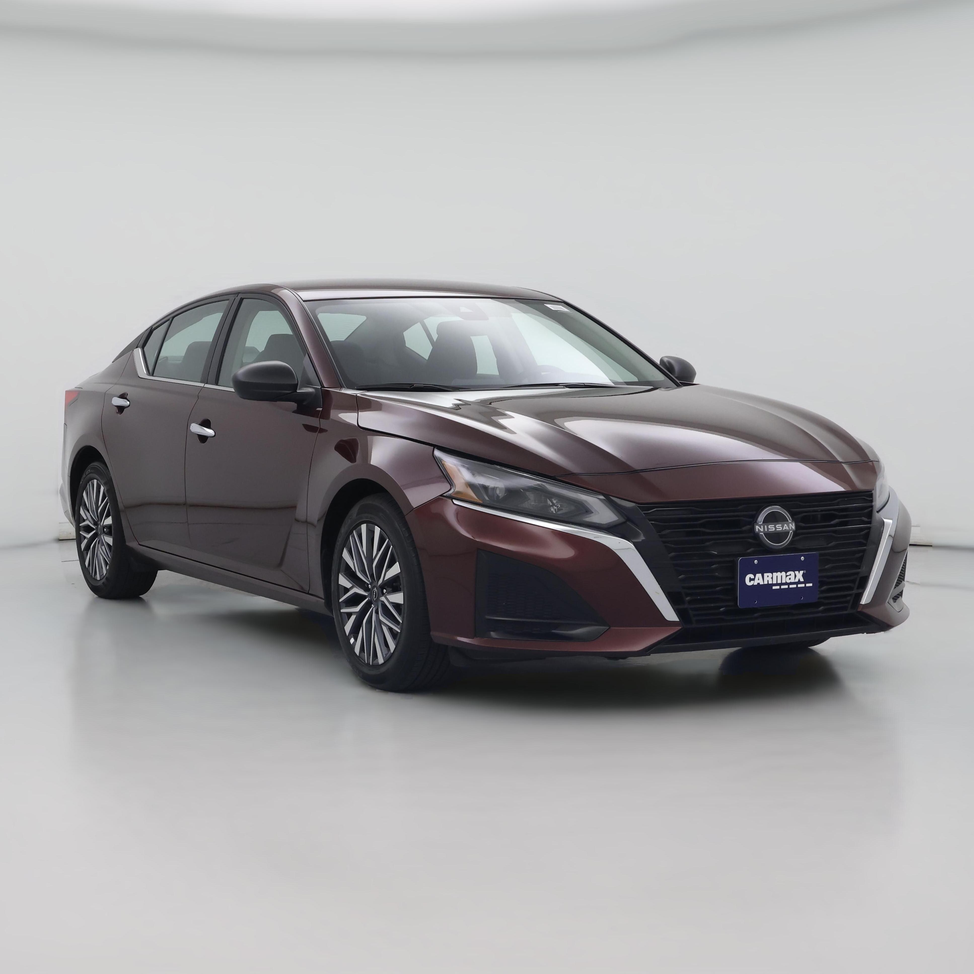 Thumbnail: 2025 Nissan Altima - 1