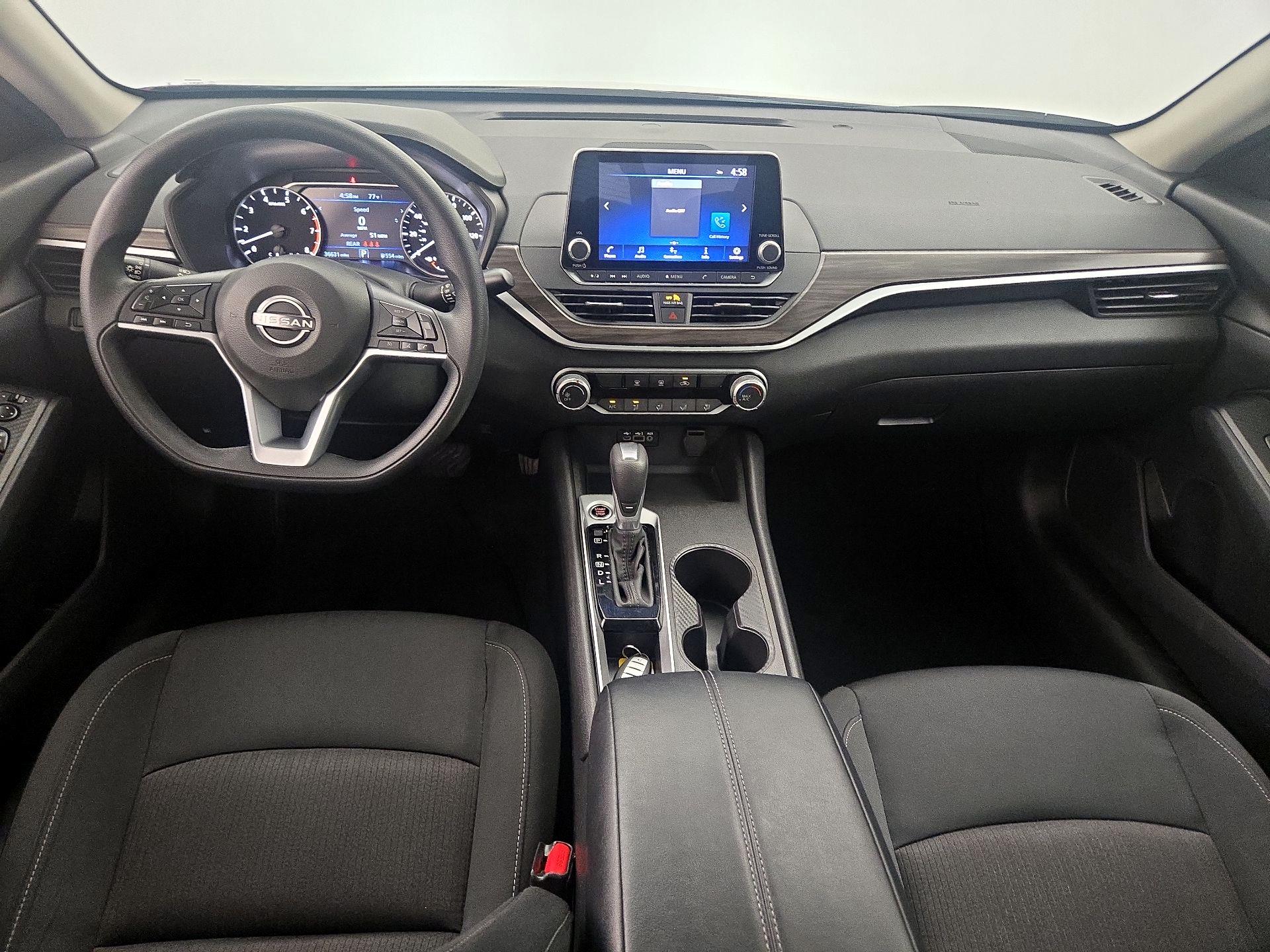 Thumbnail: 2025 Nissan Altima - 9