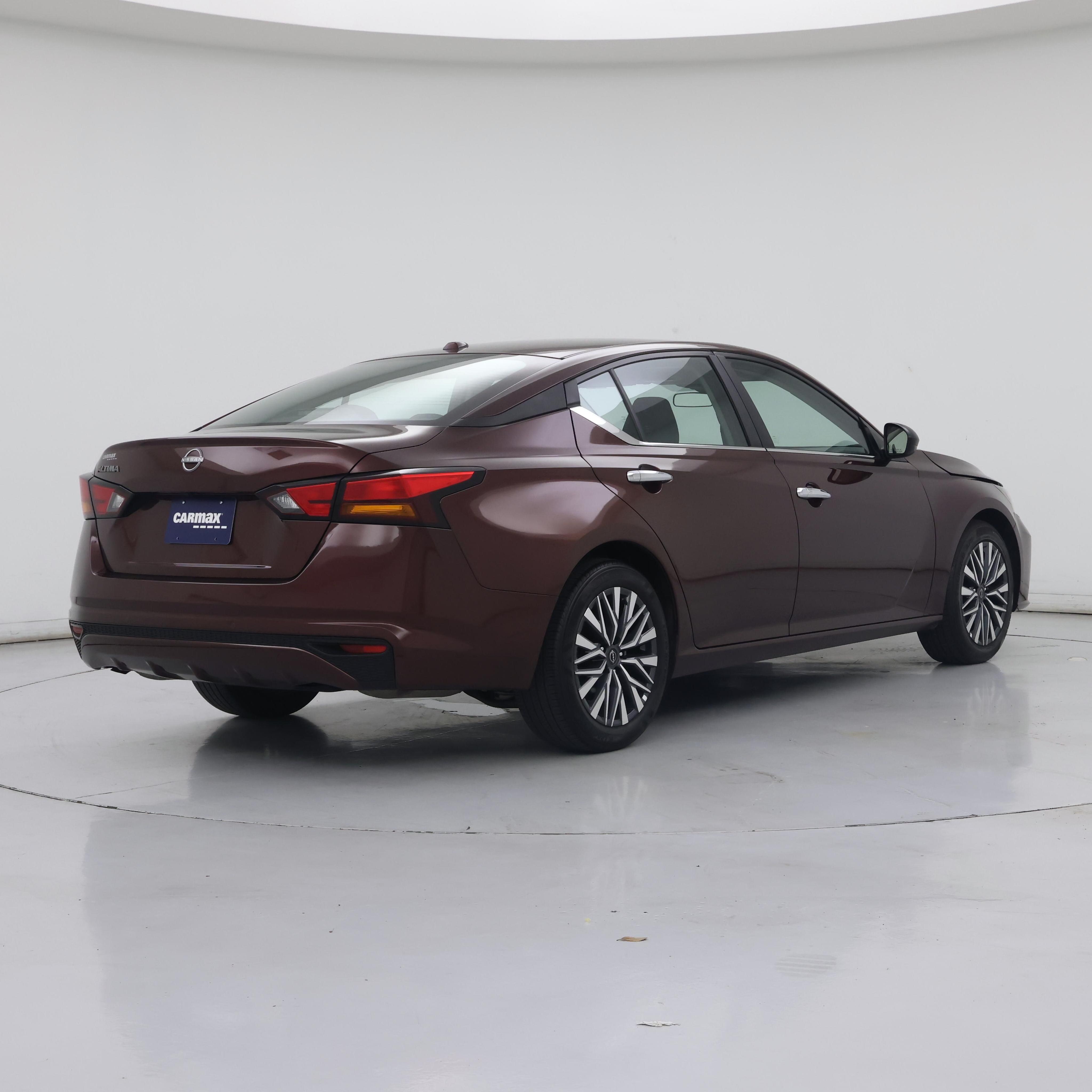 Thumbnail: 2025 Nissan Altima - 8