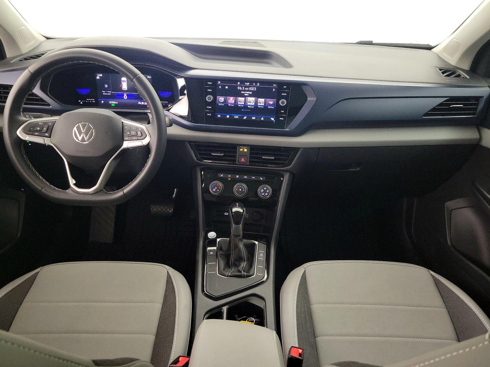 Thumbnail: 2023 Volkswagen Taos - 9