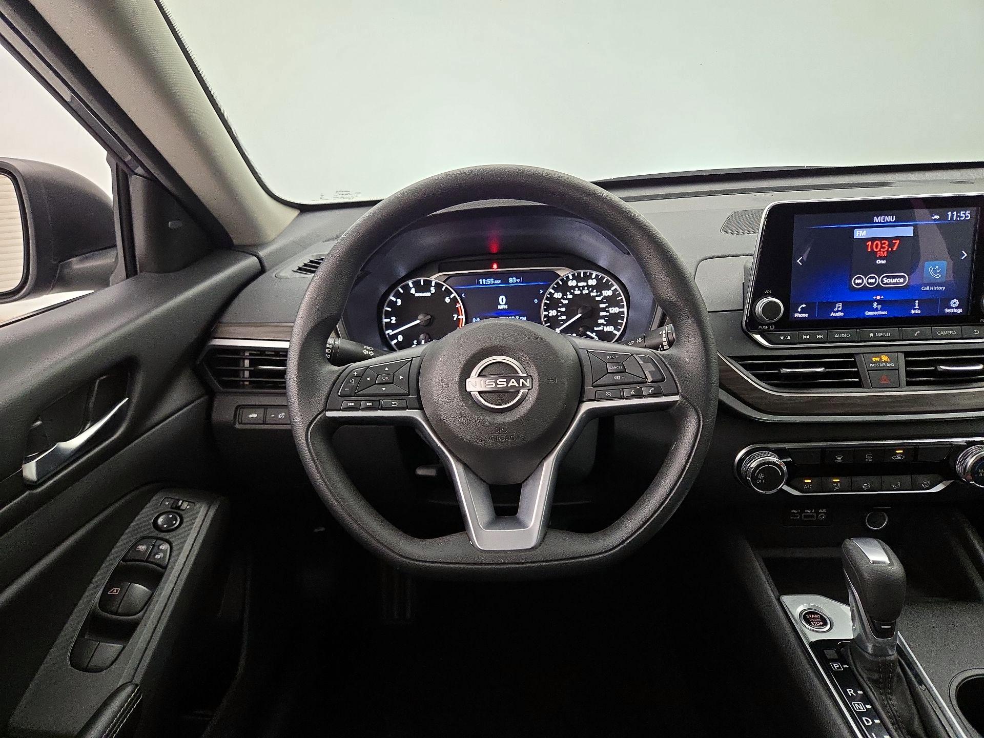 Thumbnail: 2025 Nissan Altima - 10