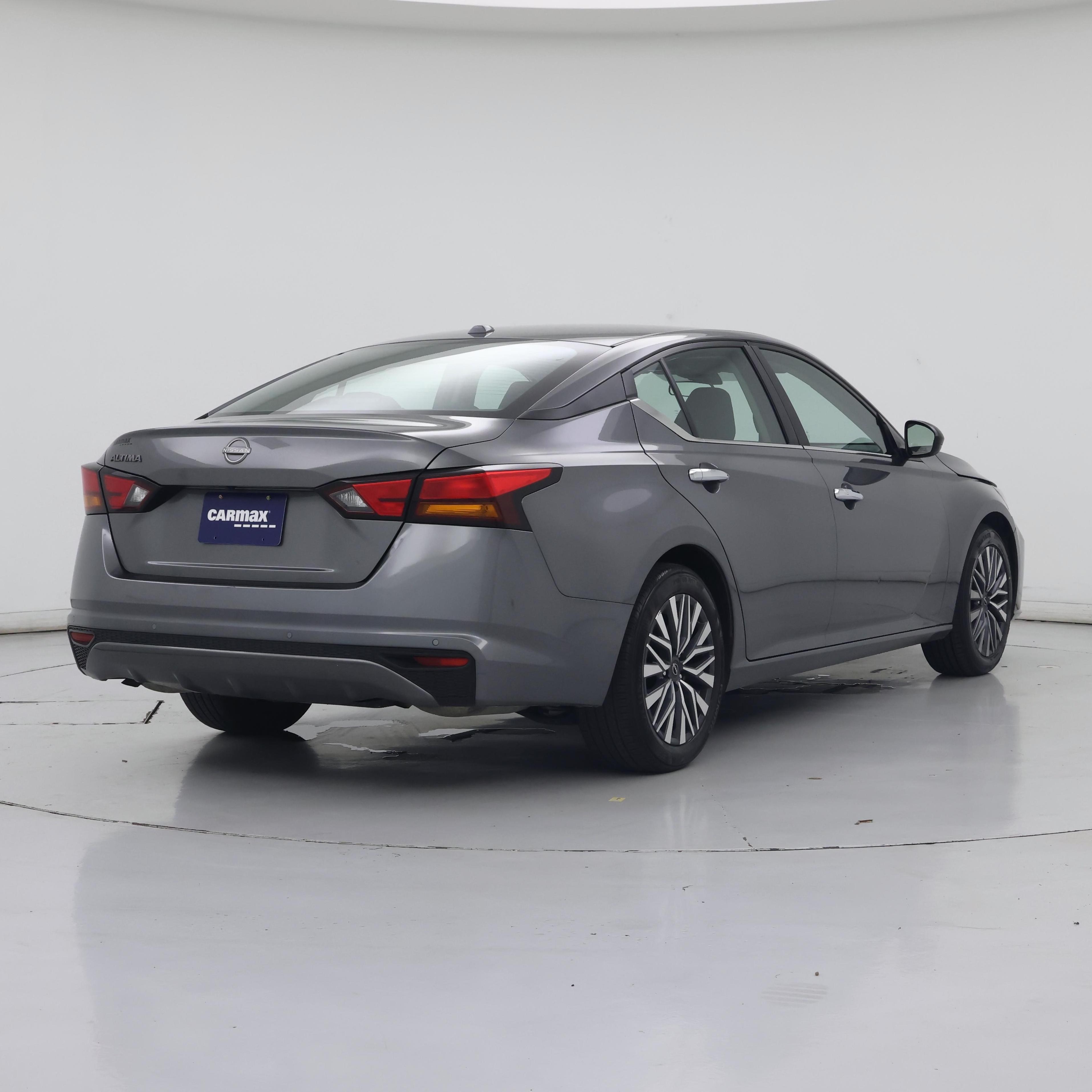 Thumbnail: 2025 Nissan Altima - 8
