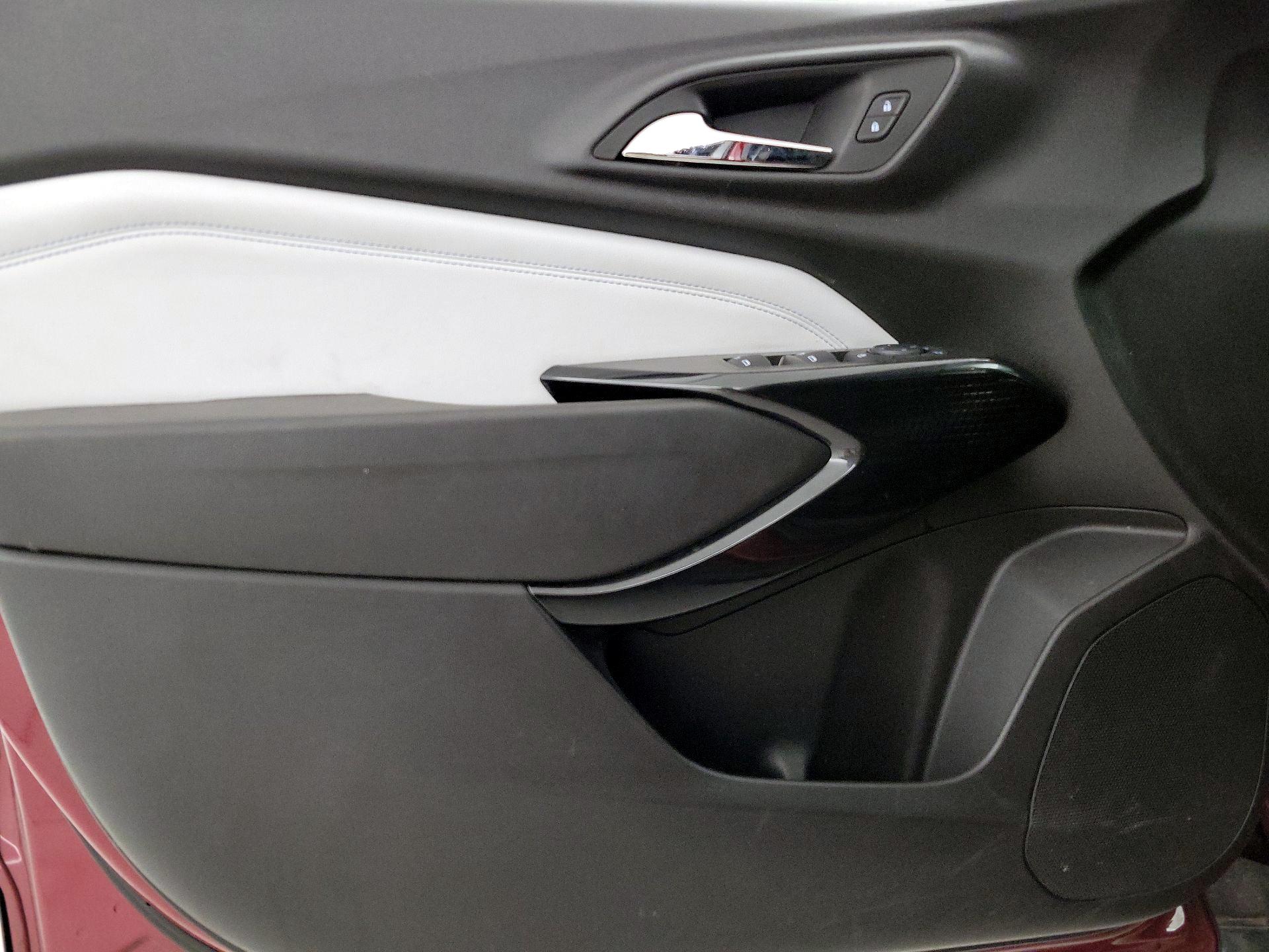 Thumbnail: 2025 Chevrolet Trax - 12