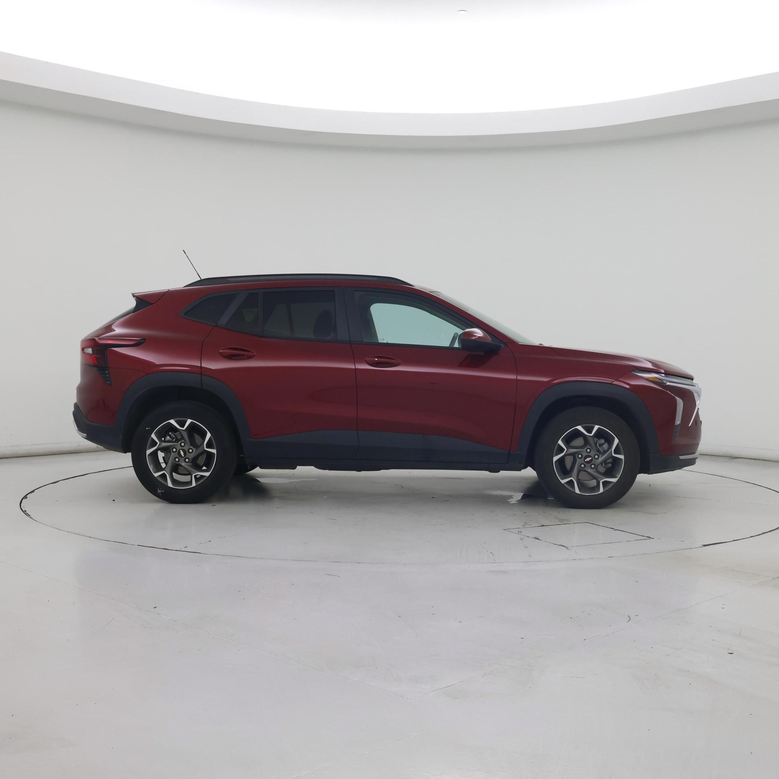 Thumbnail: 2025 Chevrolet Trax - 7