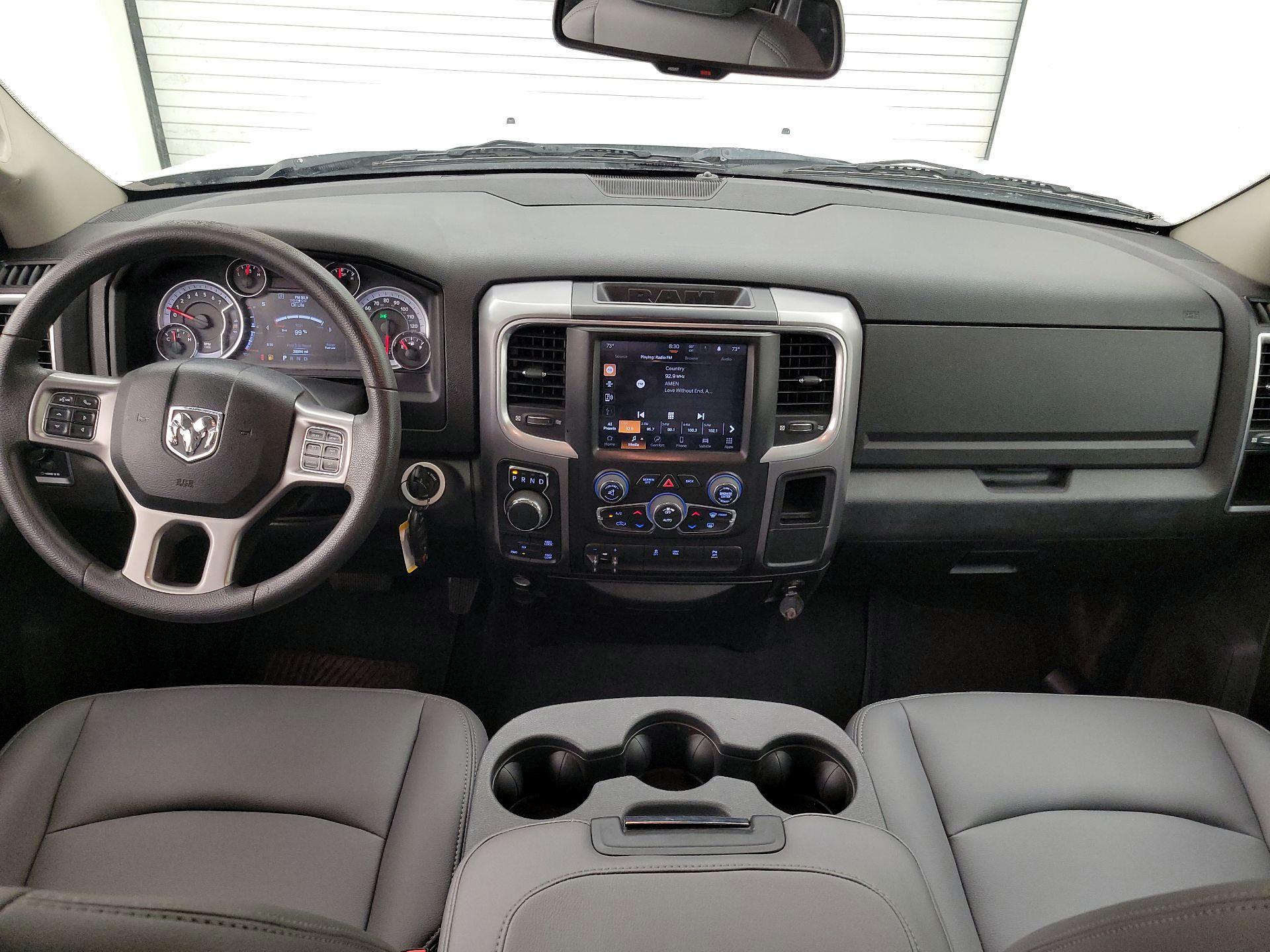 Thumbnail: 2022 RAM 1500 Classic - 9