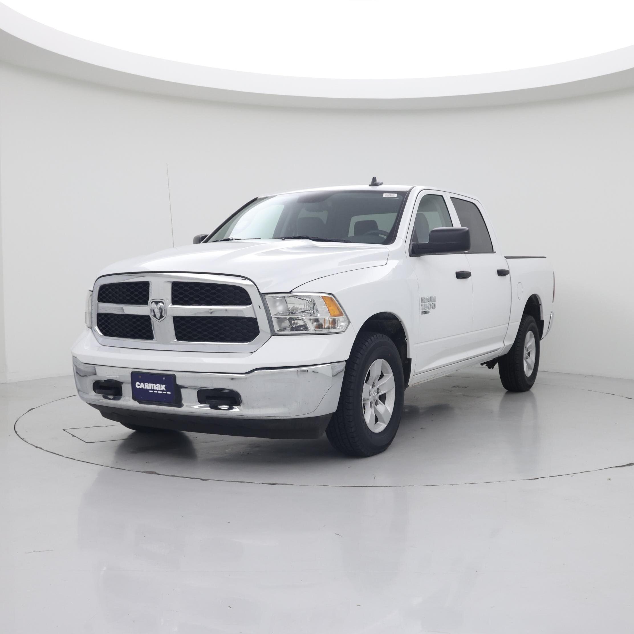 Thumbnail: 2022 RAM 1500 Classic - 4