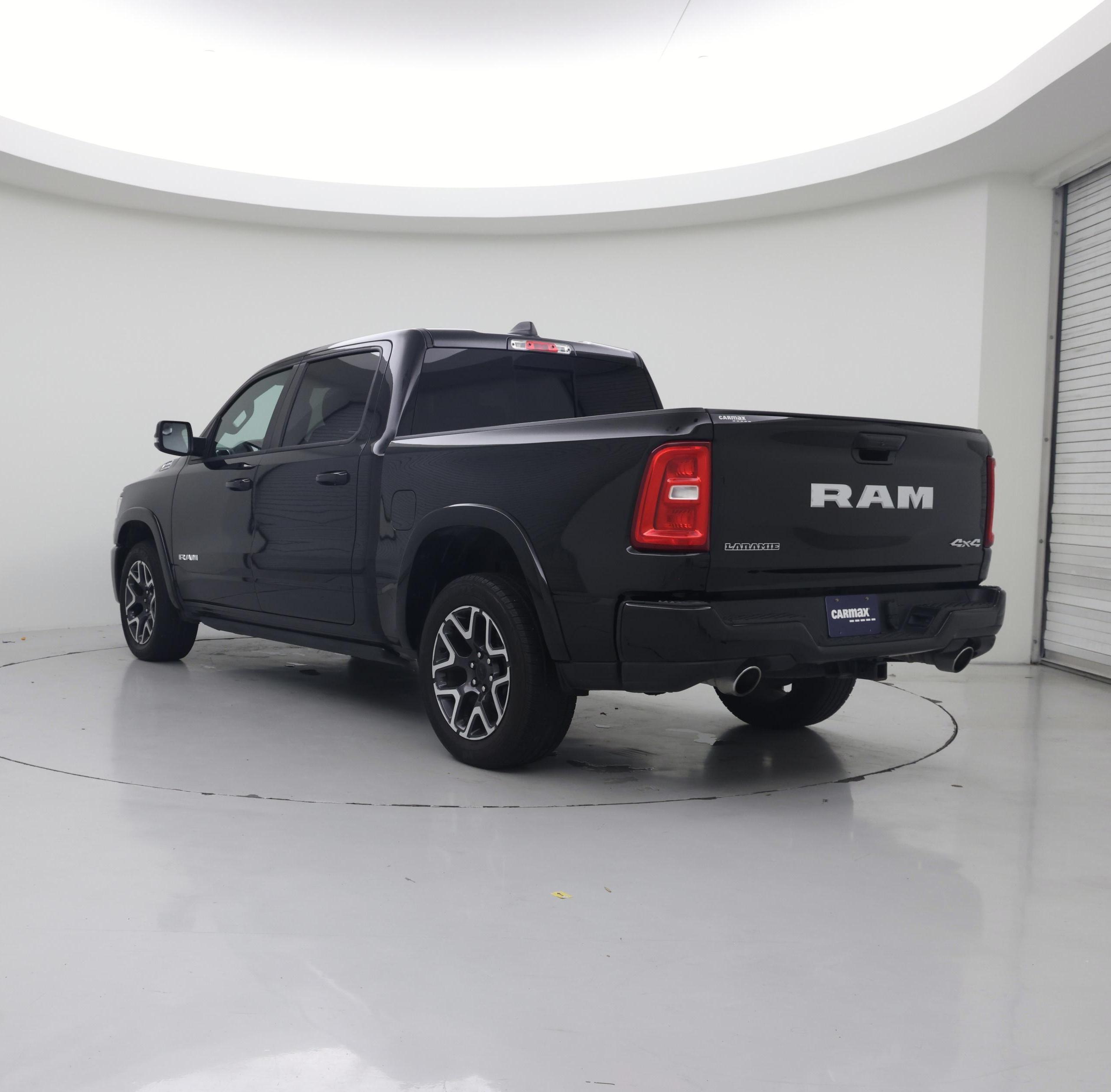 Thumbnail: 2025 RAM 1500 - 2