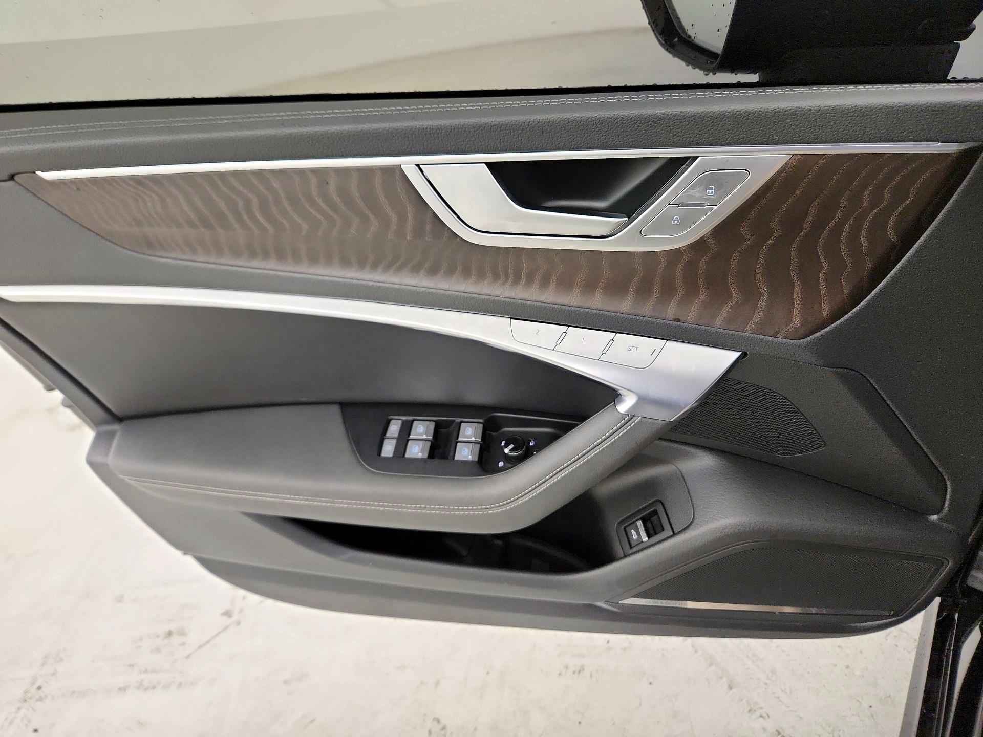 Thumbnail: 2020 Audi A7 - 10