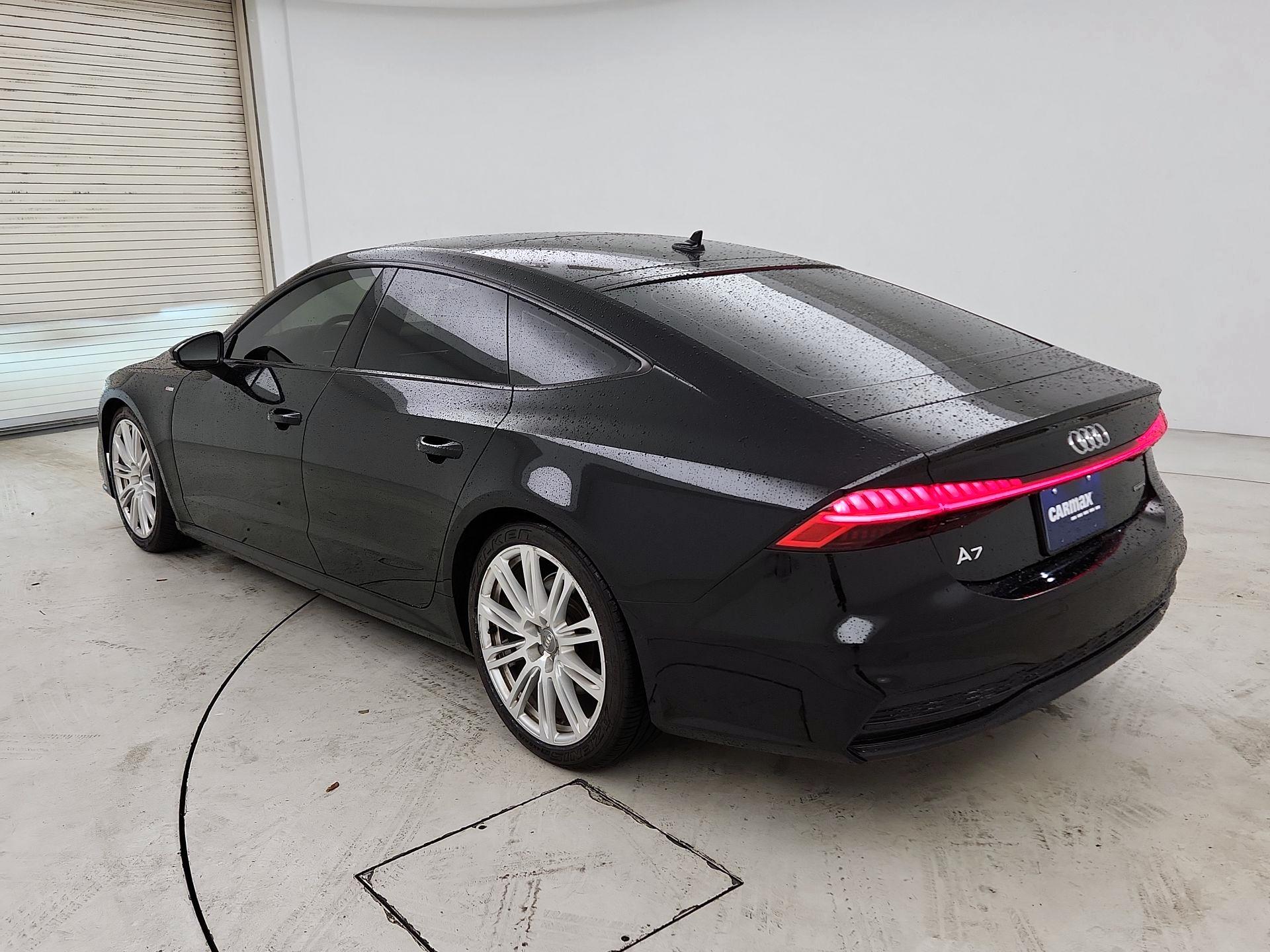 Thumbnail: 2020 Audi A7 - 7