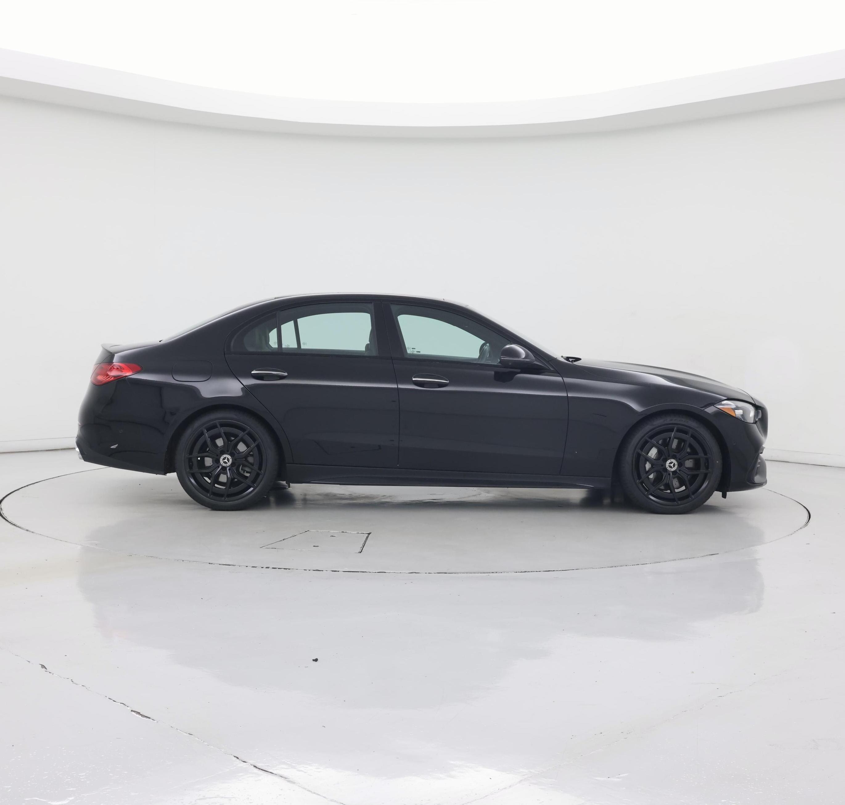 Thumbnail: 2023 Mercedes-Benz C-Class - 7