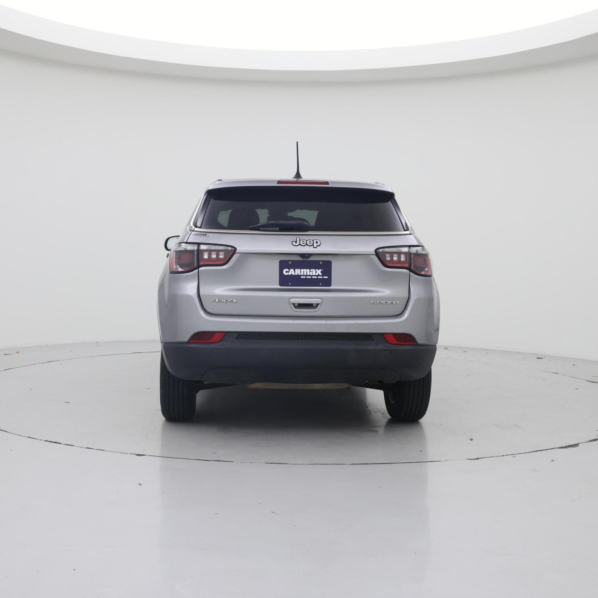 Thumbnail: 2022 Jeep Compass - 6