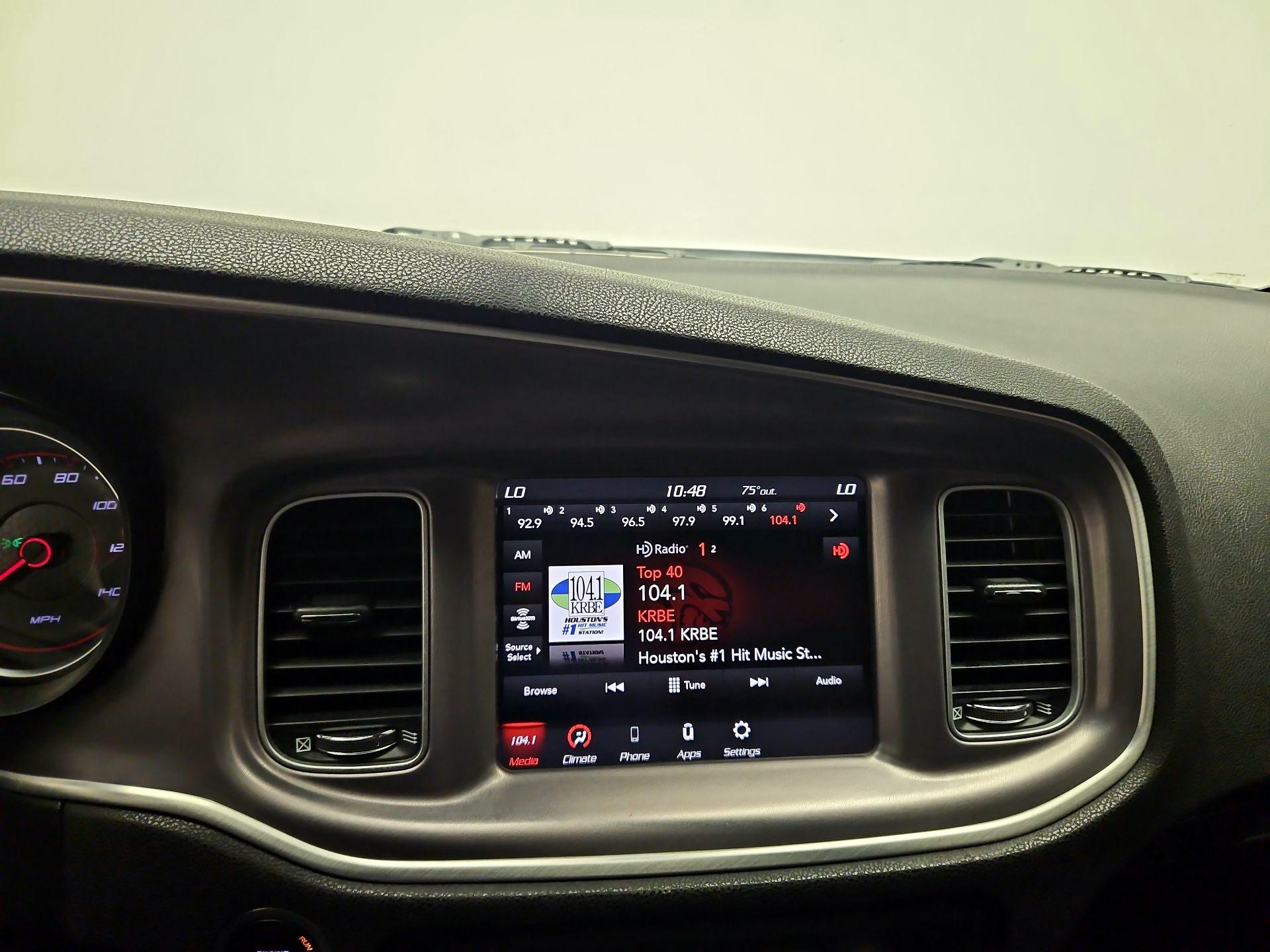 Thumbnail: 2022 Dodge Charger - 14