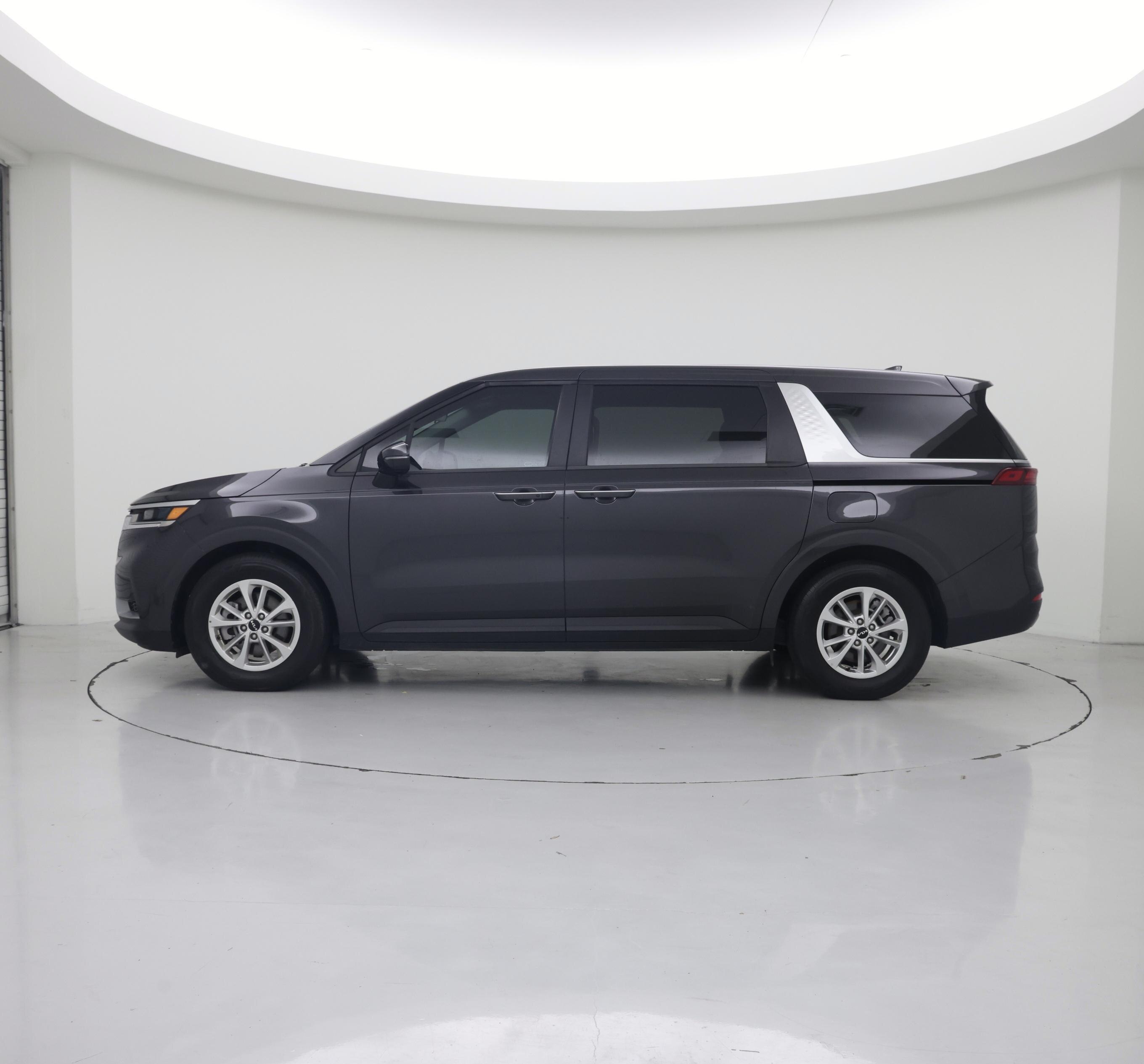 Thumbnail: 2024 Kia Carnival - 3