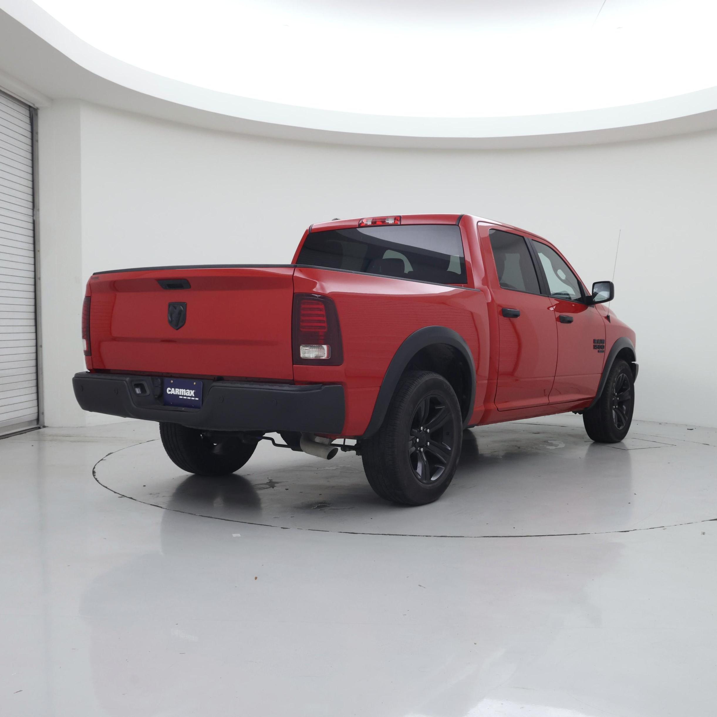 Thumbnail: 2024 RAM 1500 Classic - 8
