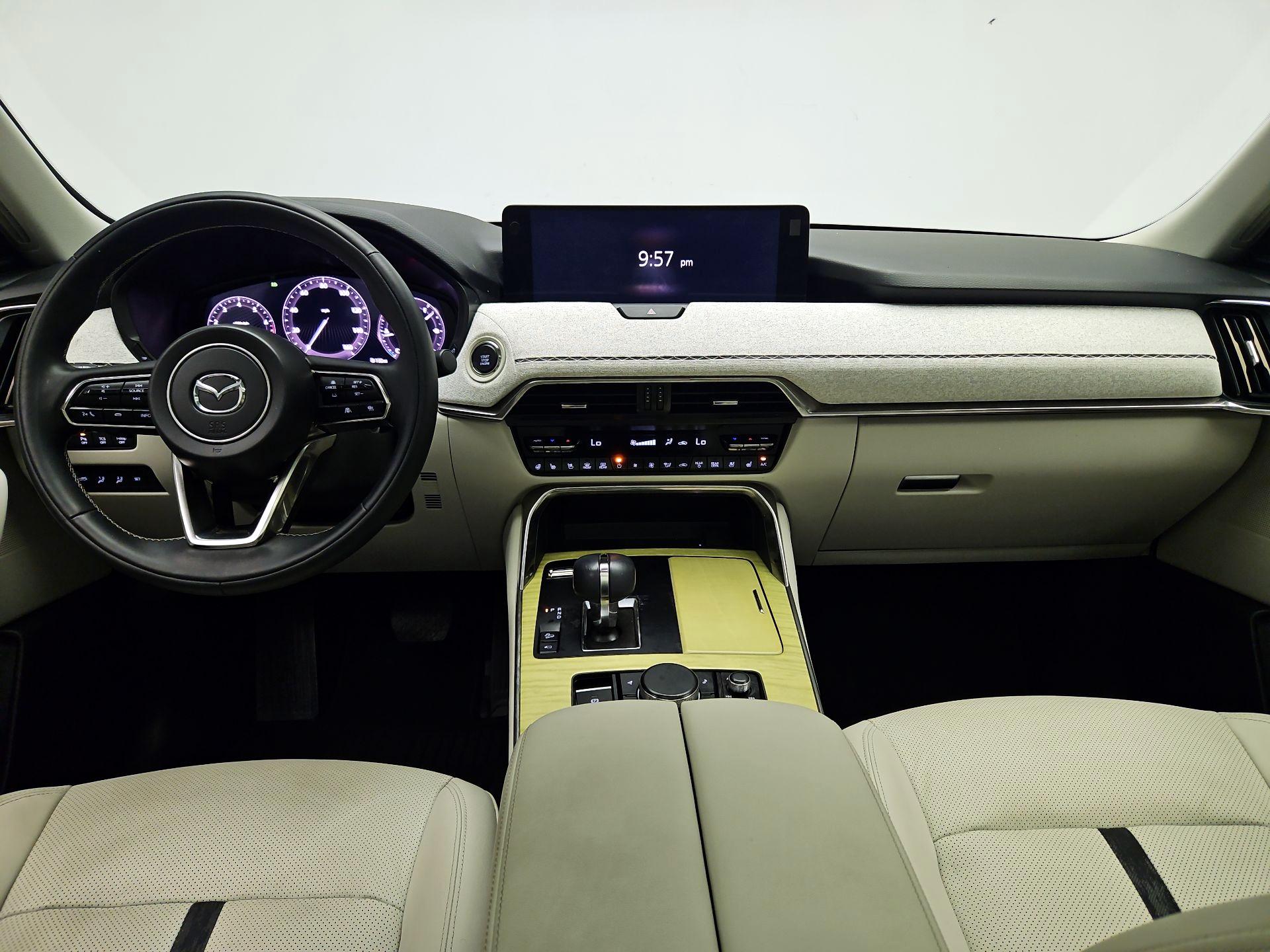 Thumbnail: 2025 Mazda CX-90 - 9