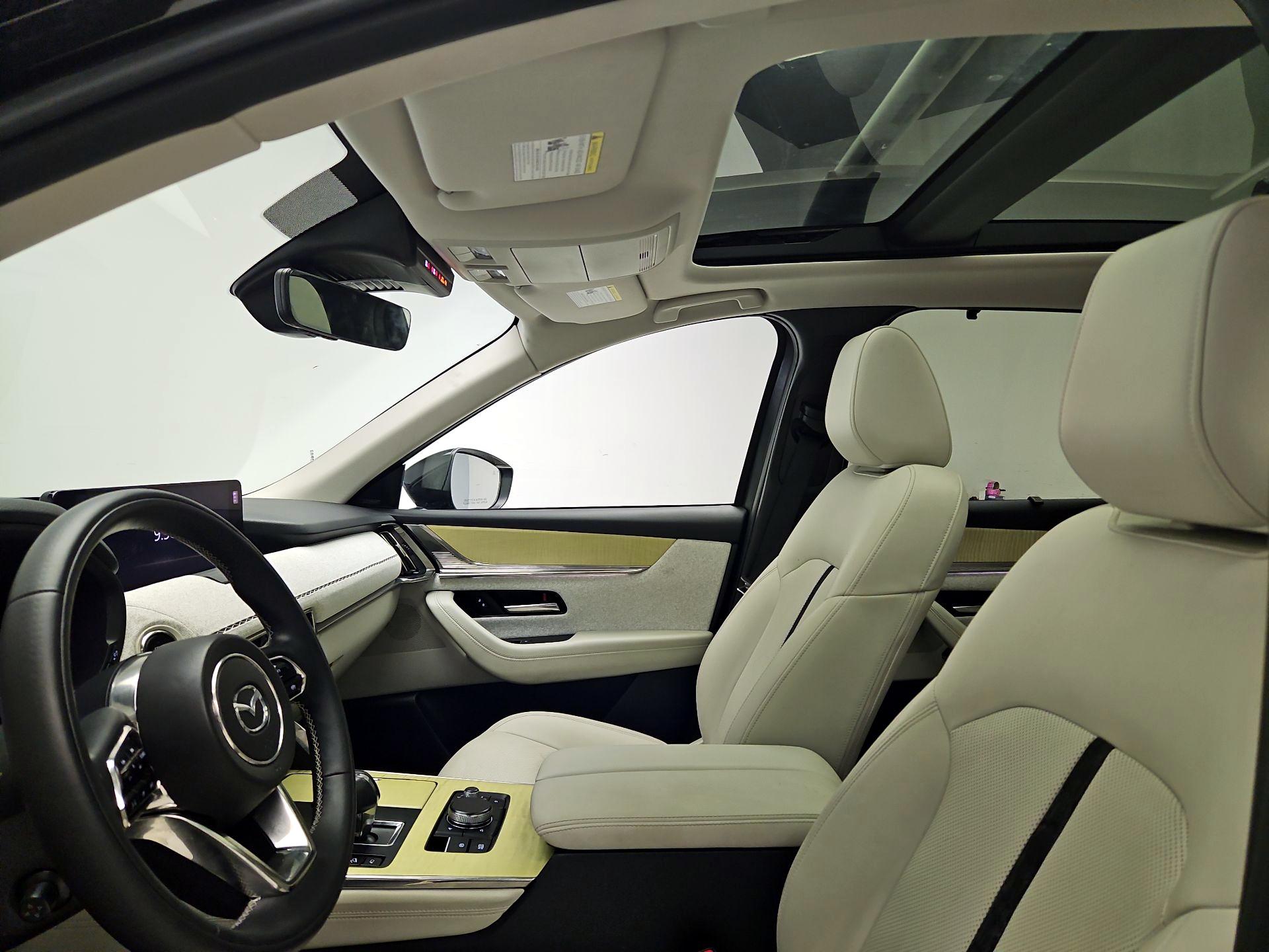 Thumbnail: 2025 Mazda CX-90 - 19