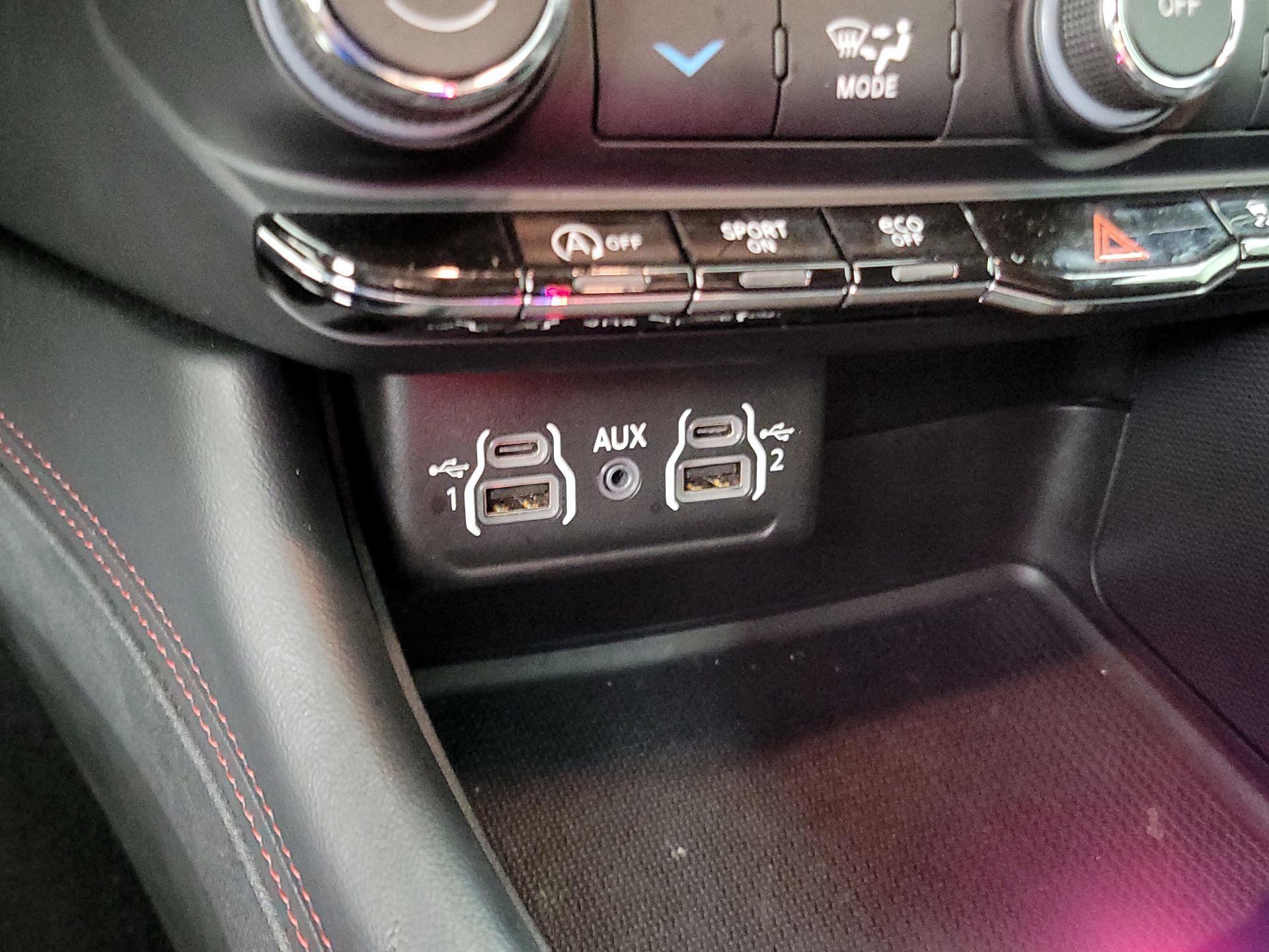 Thumbnail: 2023 Dodge Durango - 19