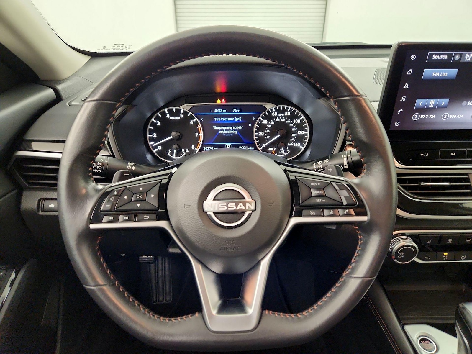 2023 Nissan Altima SR - Photo 11