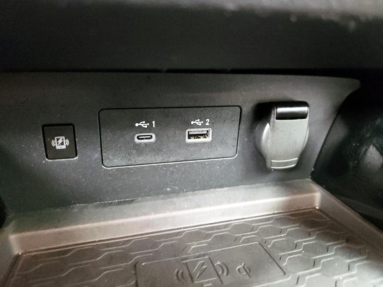 2023 Nissan Altima SR - Photo 20