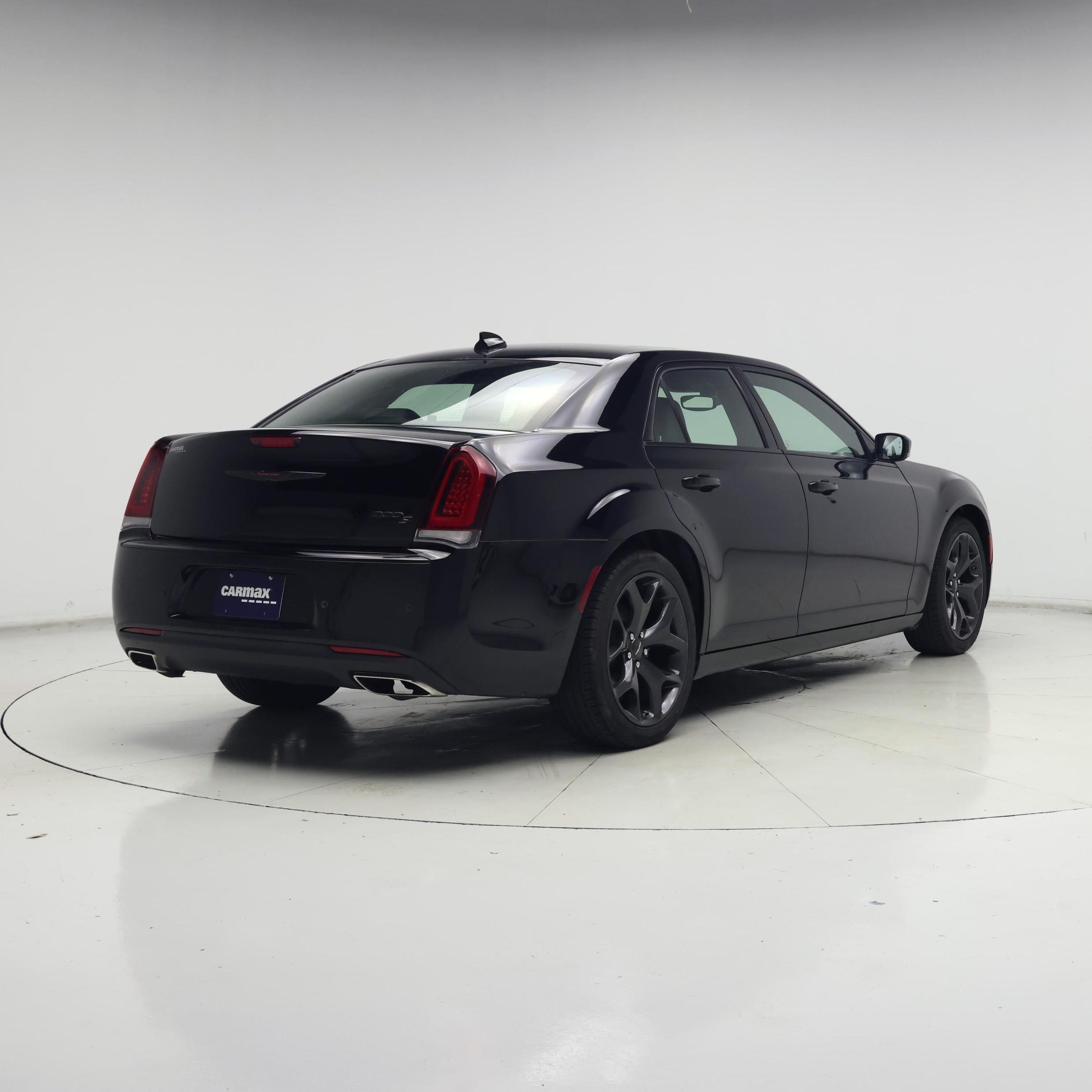Thumbnail: 2023 Chrysler 300 - 8