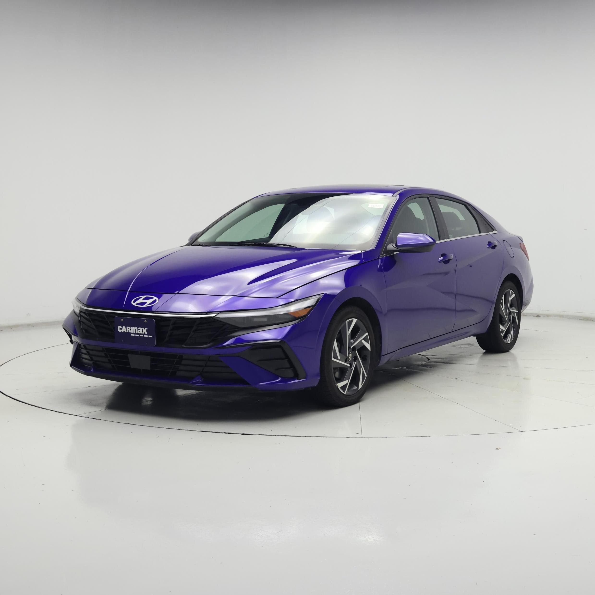 Thumbnail: 2025 Hyundai Elantra - 4