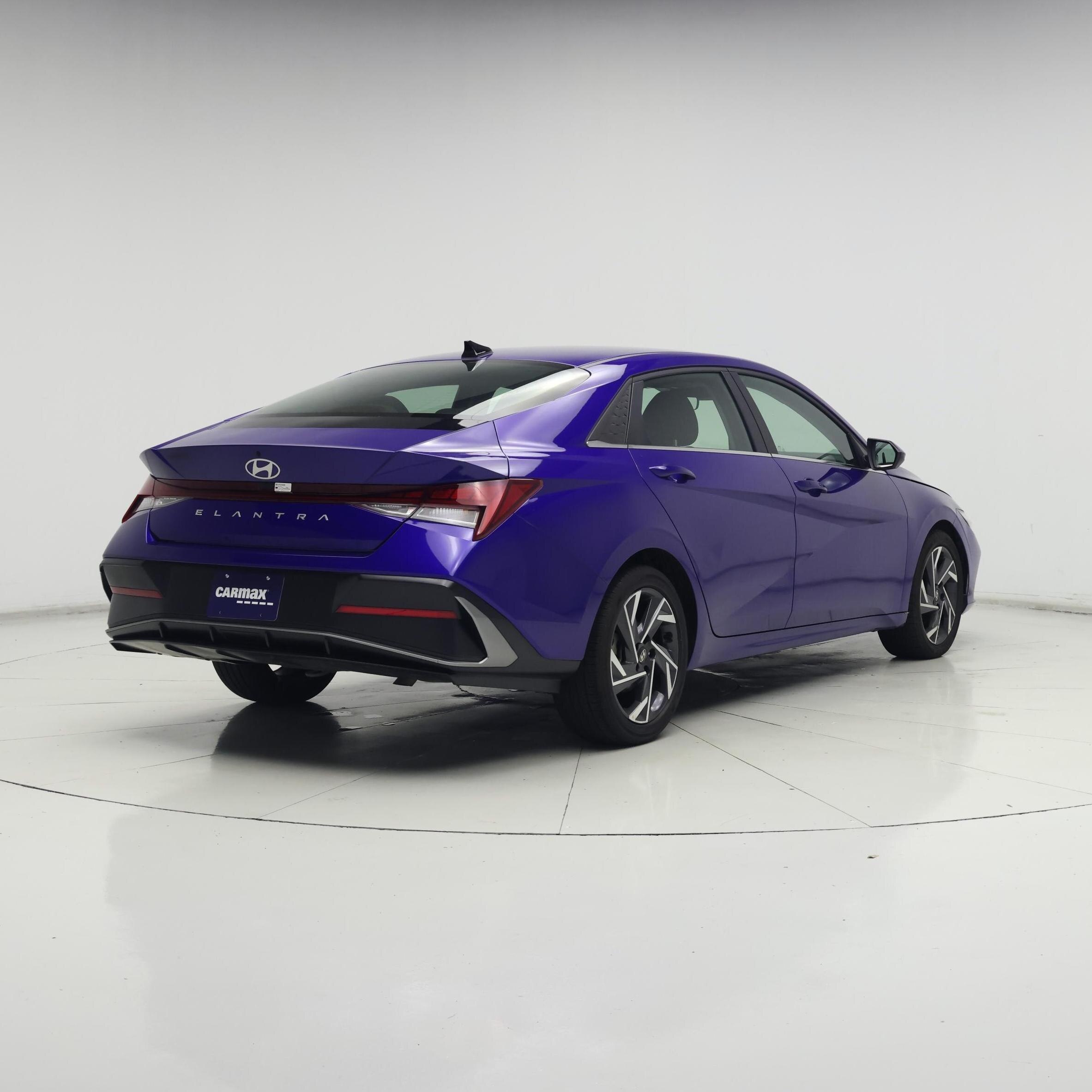 Thumbnail: 2025 Hyundai Elantra - 8