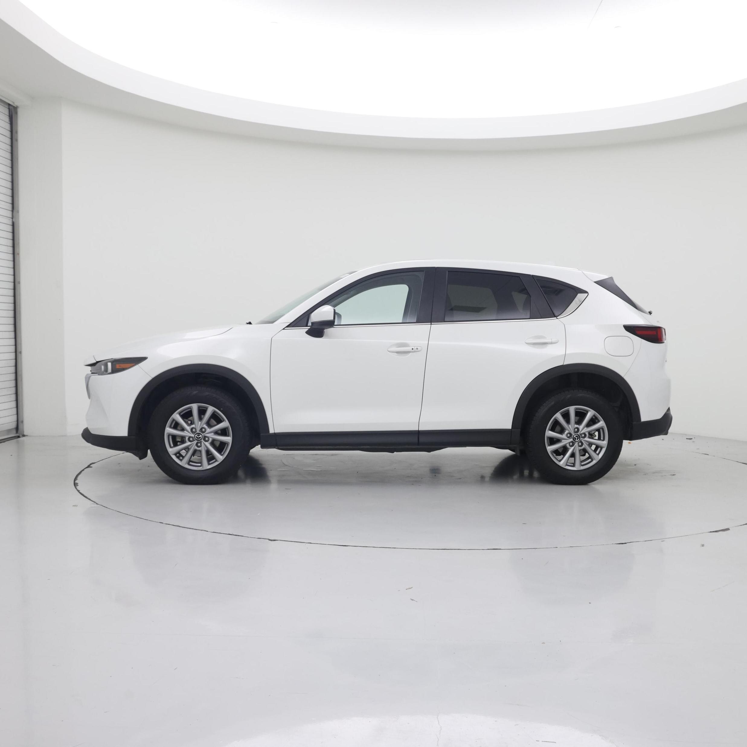 Thumbnail: 2023 Mazda CX-5 - 3