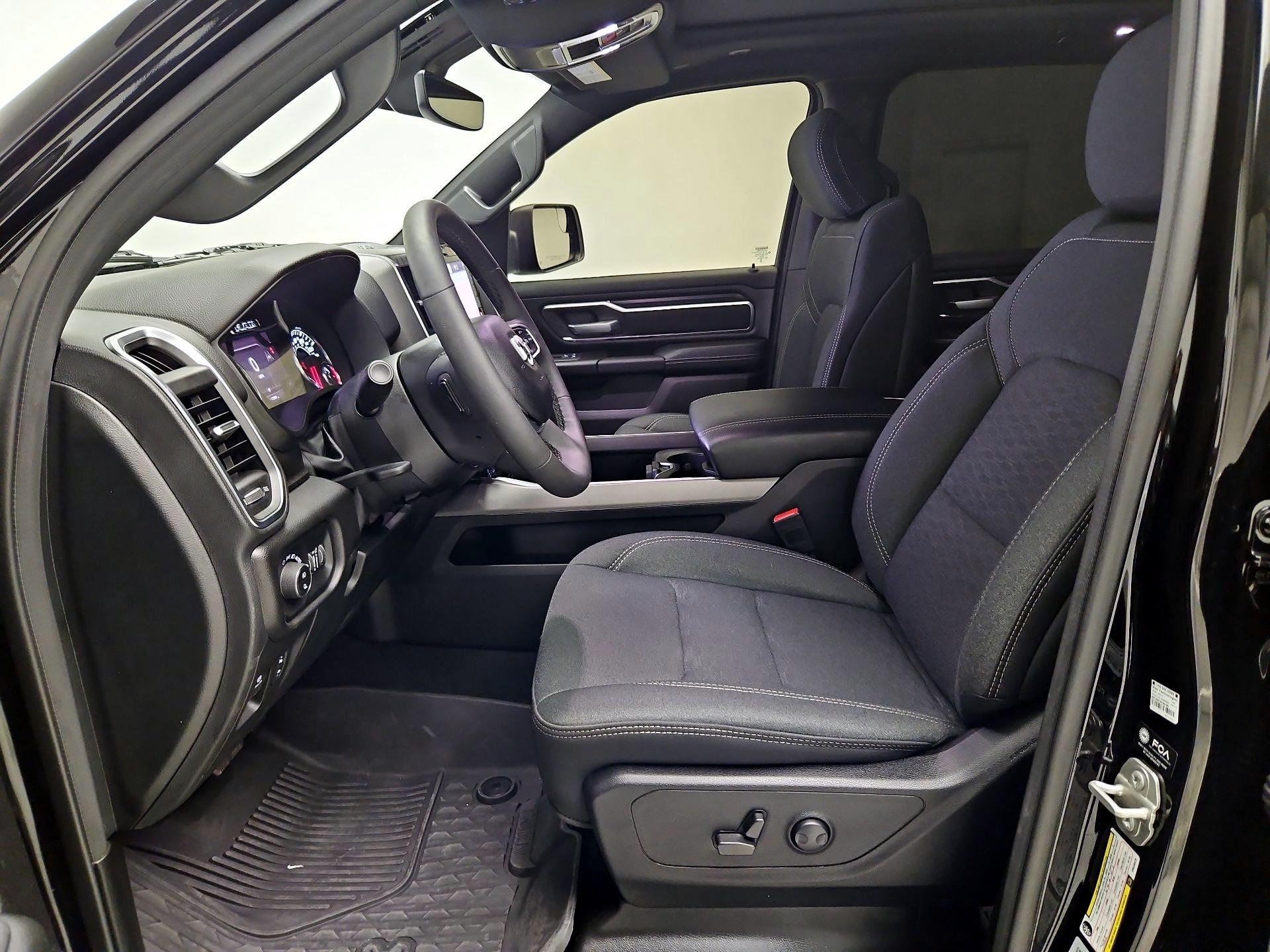 Thumbnail: 2025 RAM 1500 - 11
