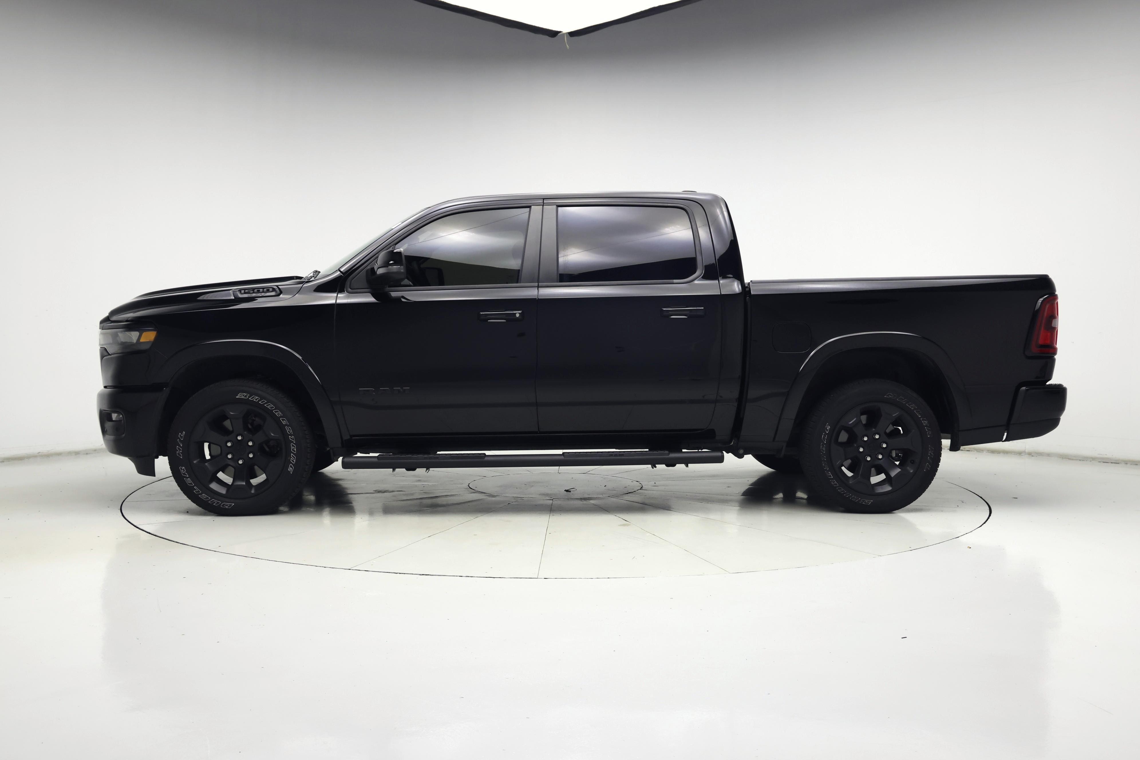 Thumbnail: 2025 RAM 1500 - 3