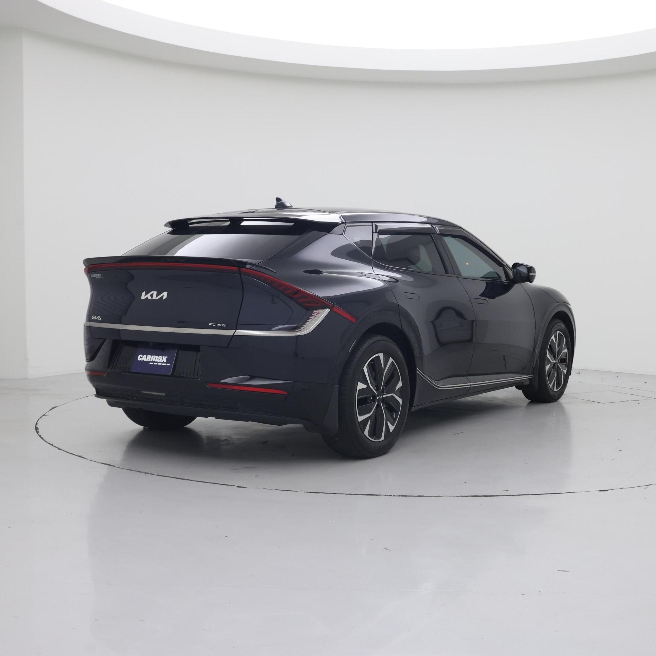 Thumbnail: 2022 Kia EV6 - 8