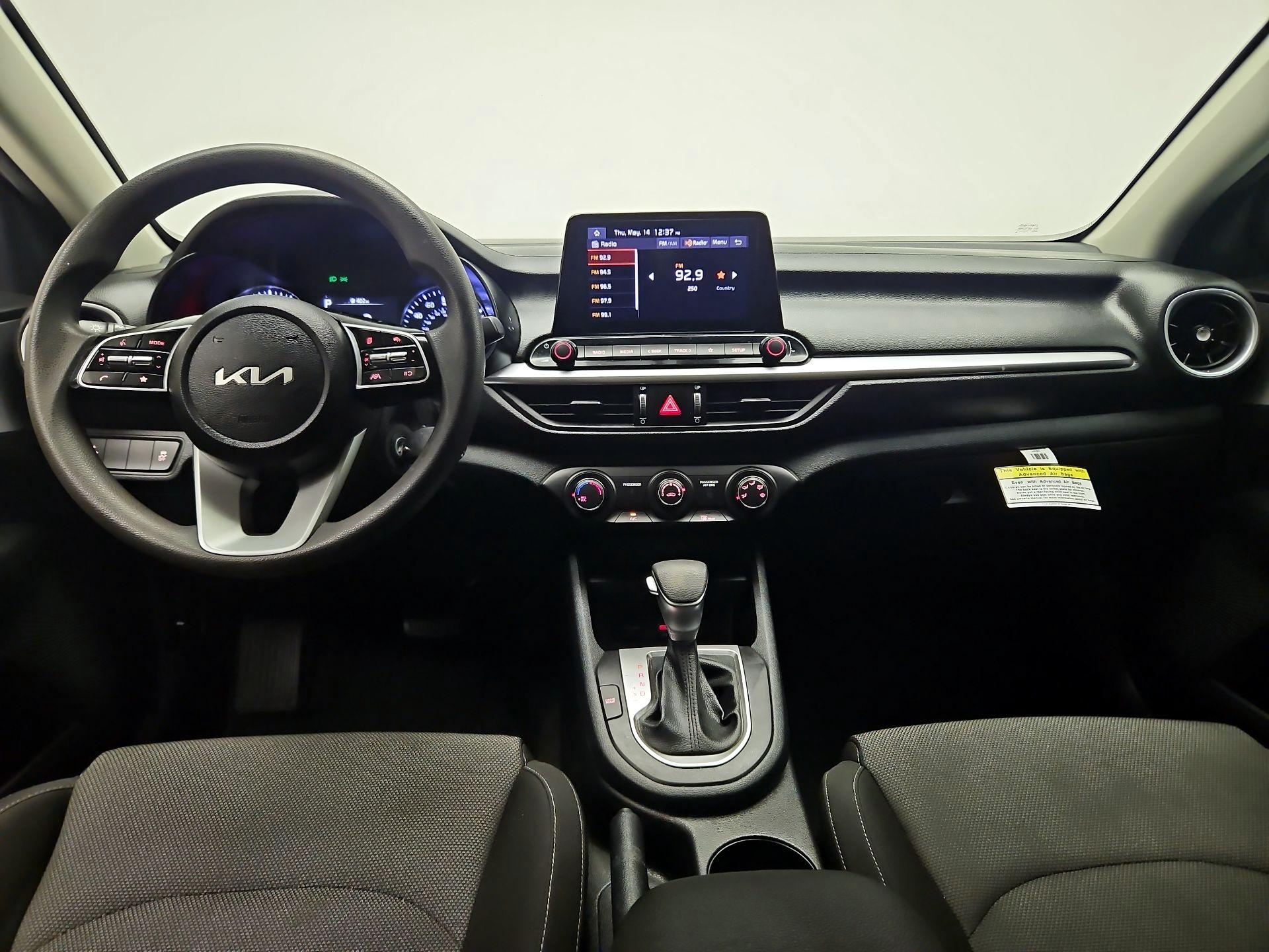 Thumbnail: 2024 Kia Forte - 9