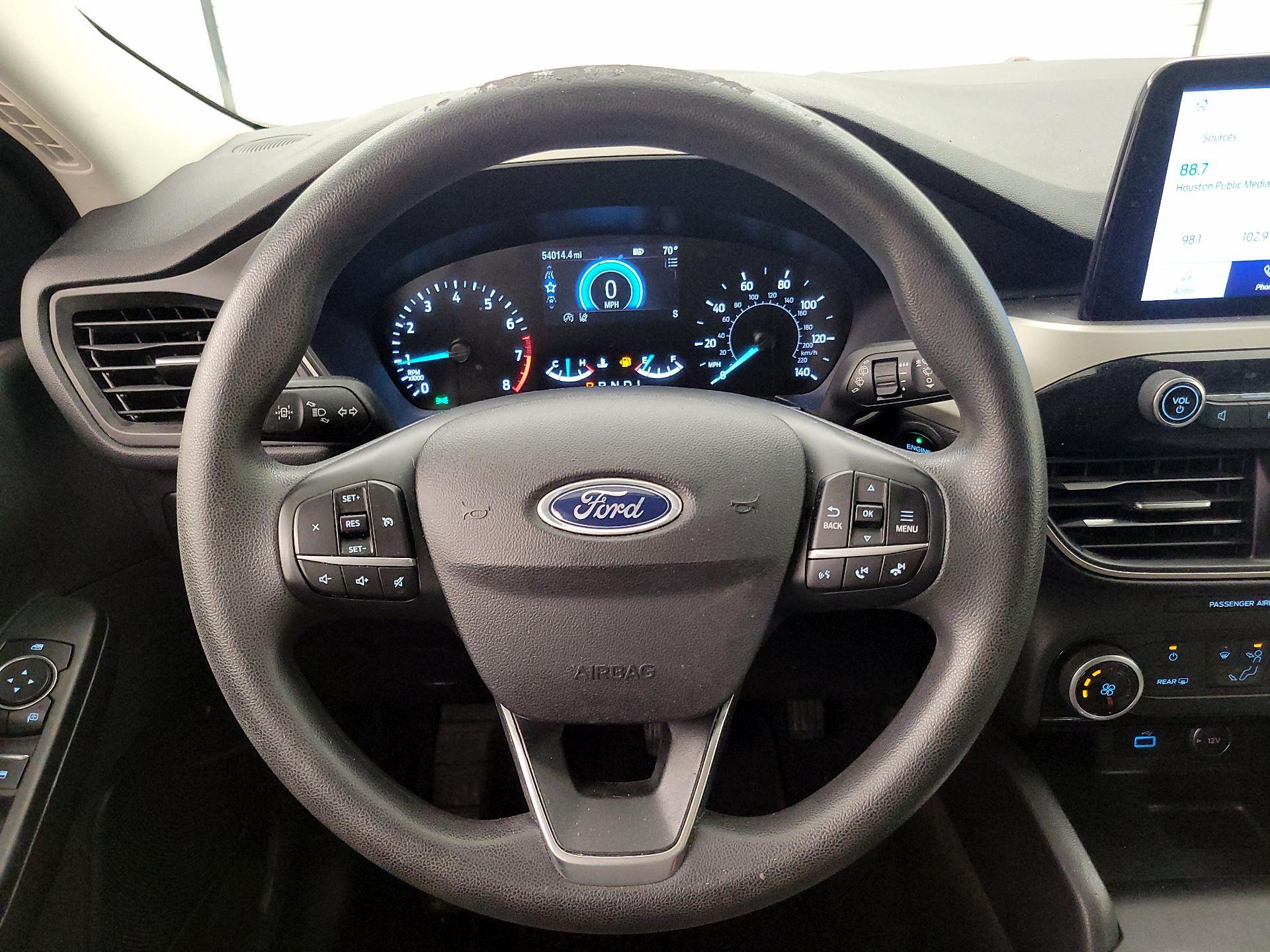 Thumbnail: 2021 Ford Escape - 10