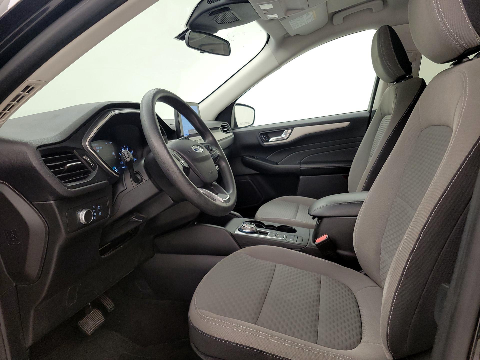 Thumbnail: 2021 Ford Escape - 11