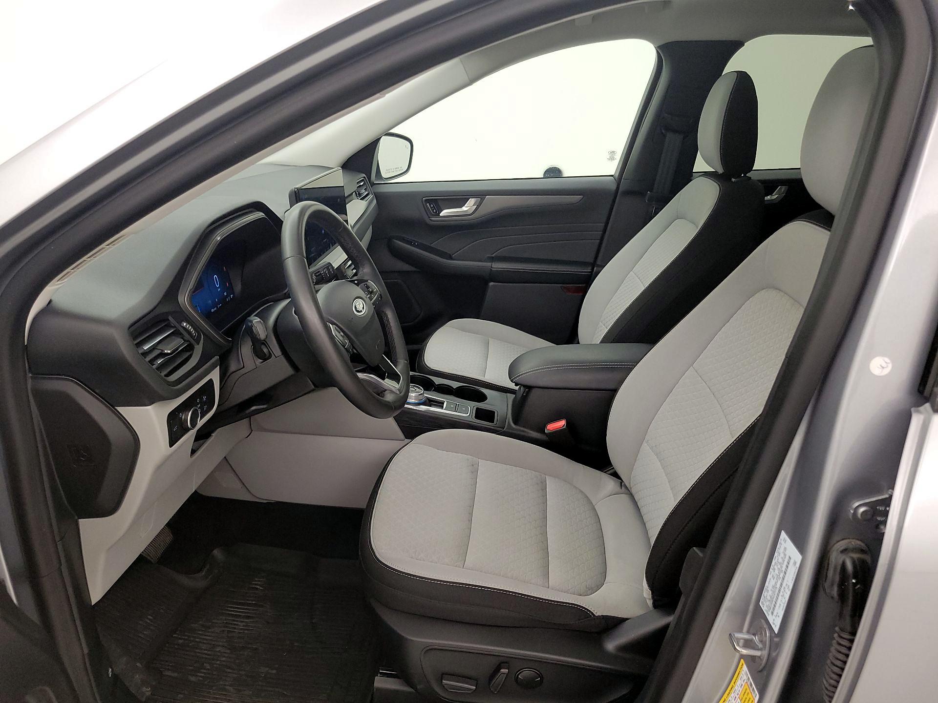 Thumbnail: 2023 Ford Escape - 11