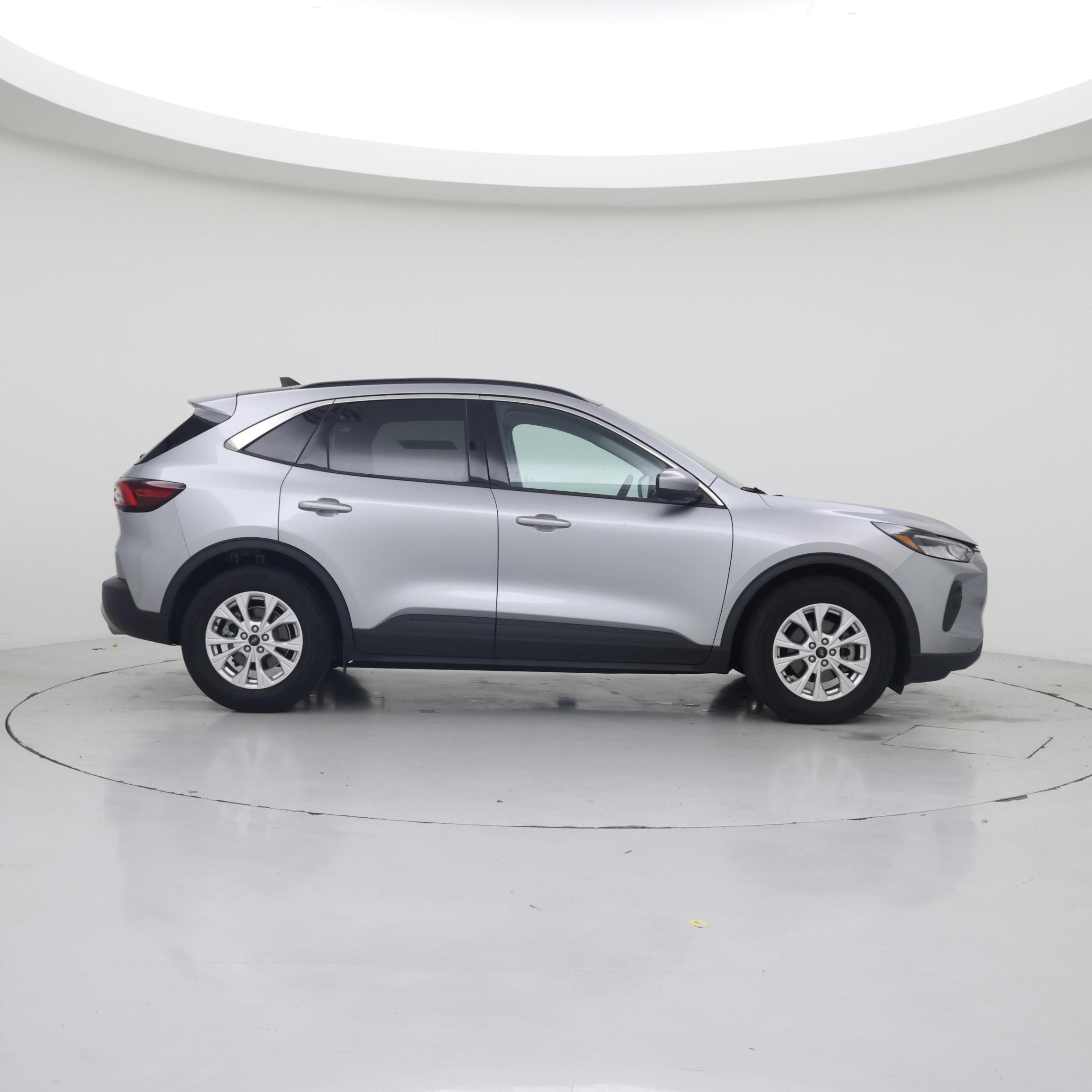Thumbnail: 2023 Ford Escape - 7
