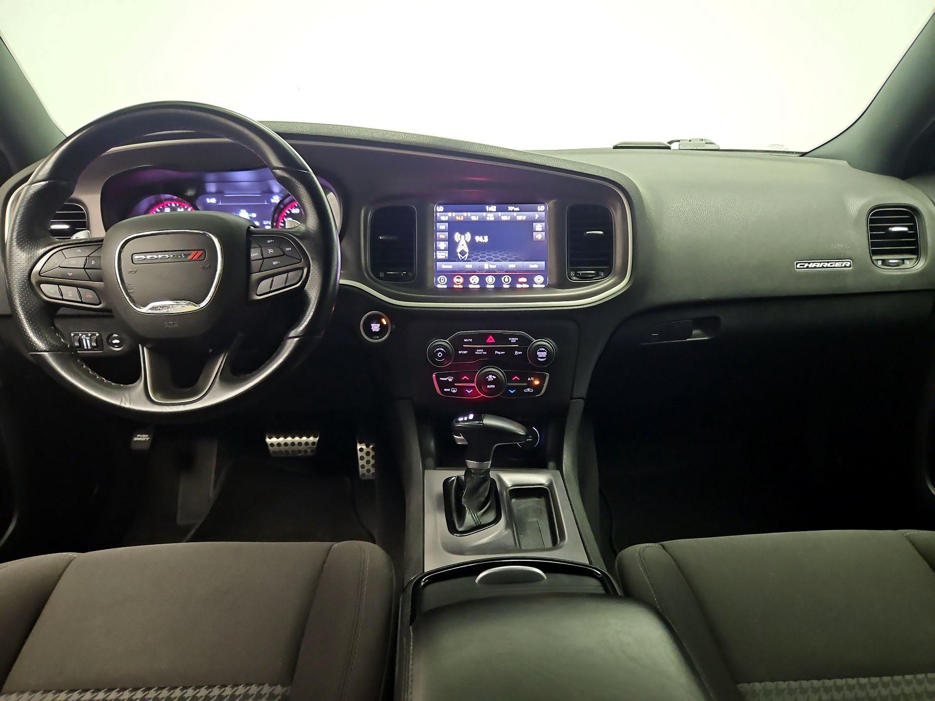 Thumbnail: 2021 Dodge Charger - 9