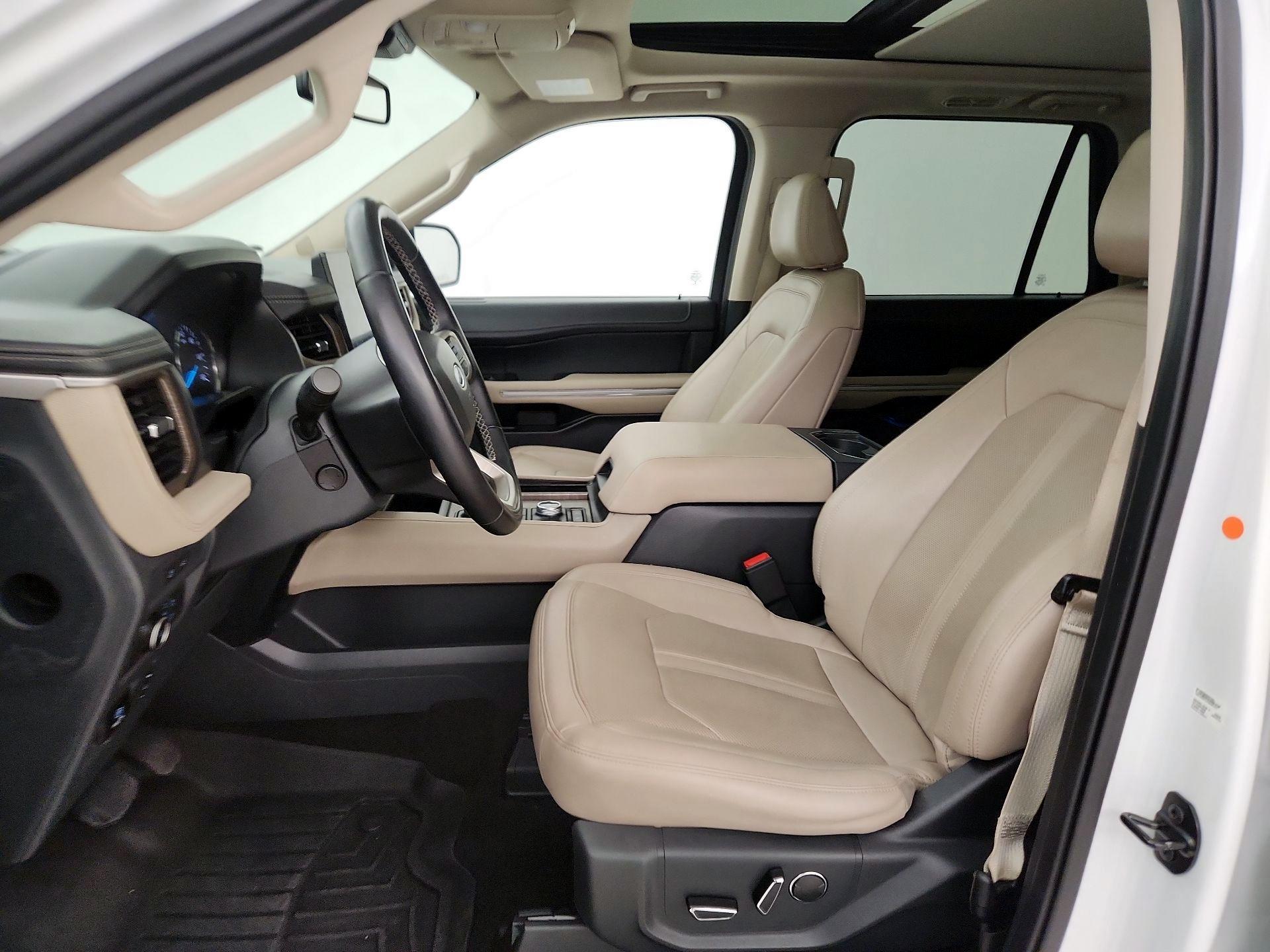 Thumbnail: 2022 Ford Expedition MAX - 9