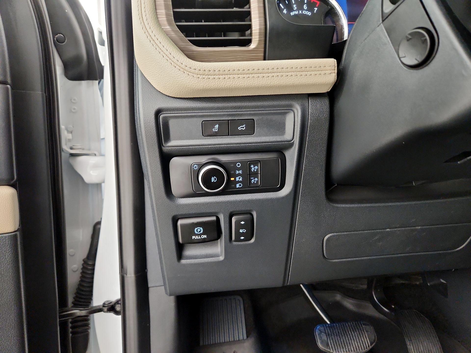 Thumbnail: 2022 Ford Expedition MAX - 11