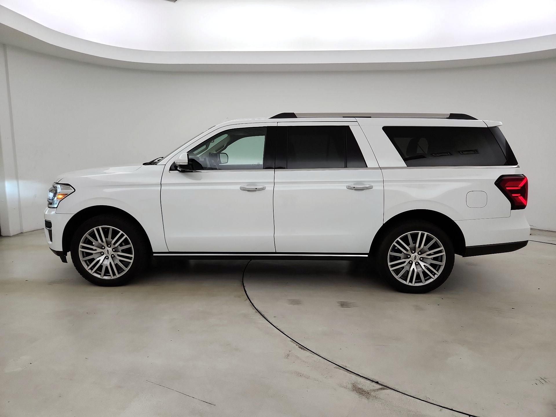Thumbnail: 2022 Ford Expedition MAX - 4